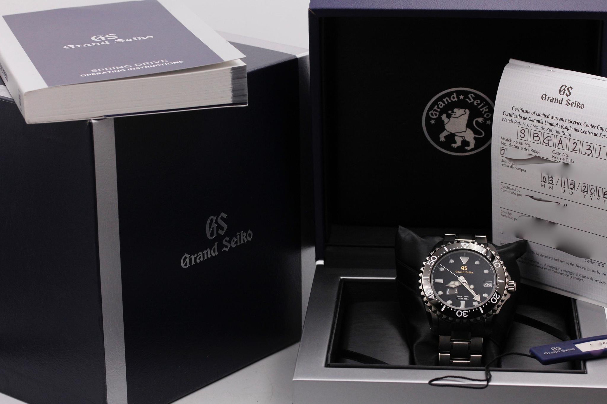 Watch Image 12