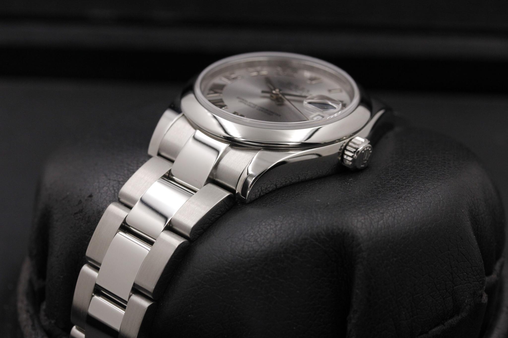 Watch Image 4