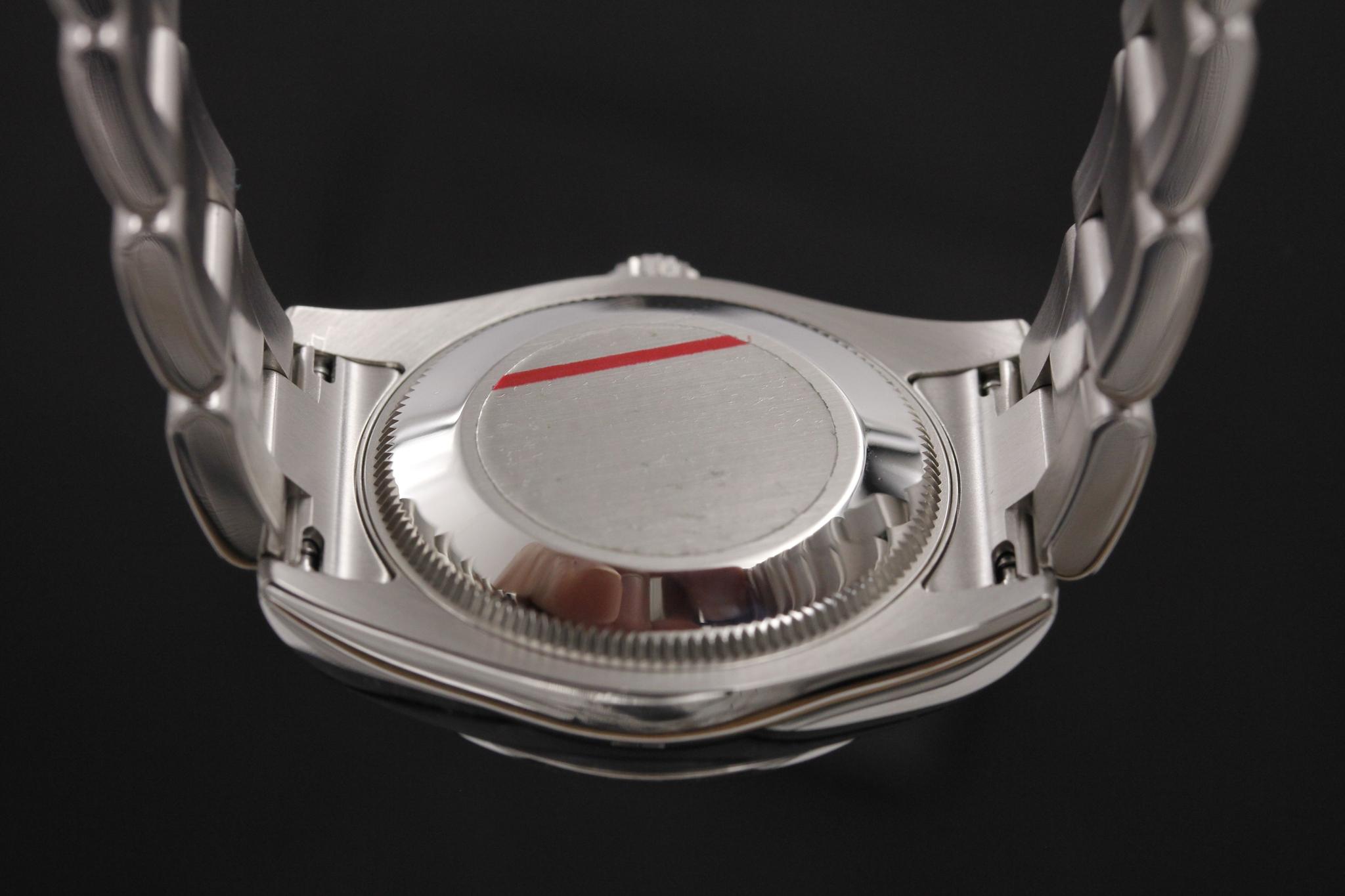 Watch Image 8