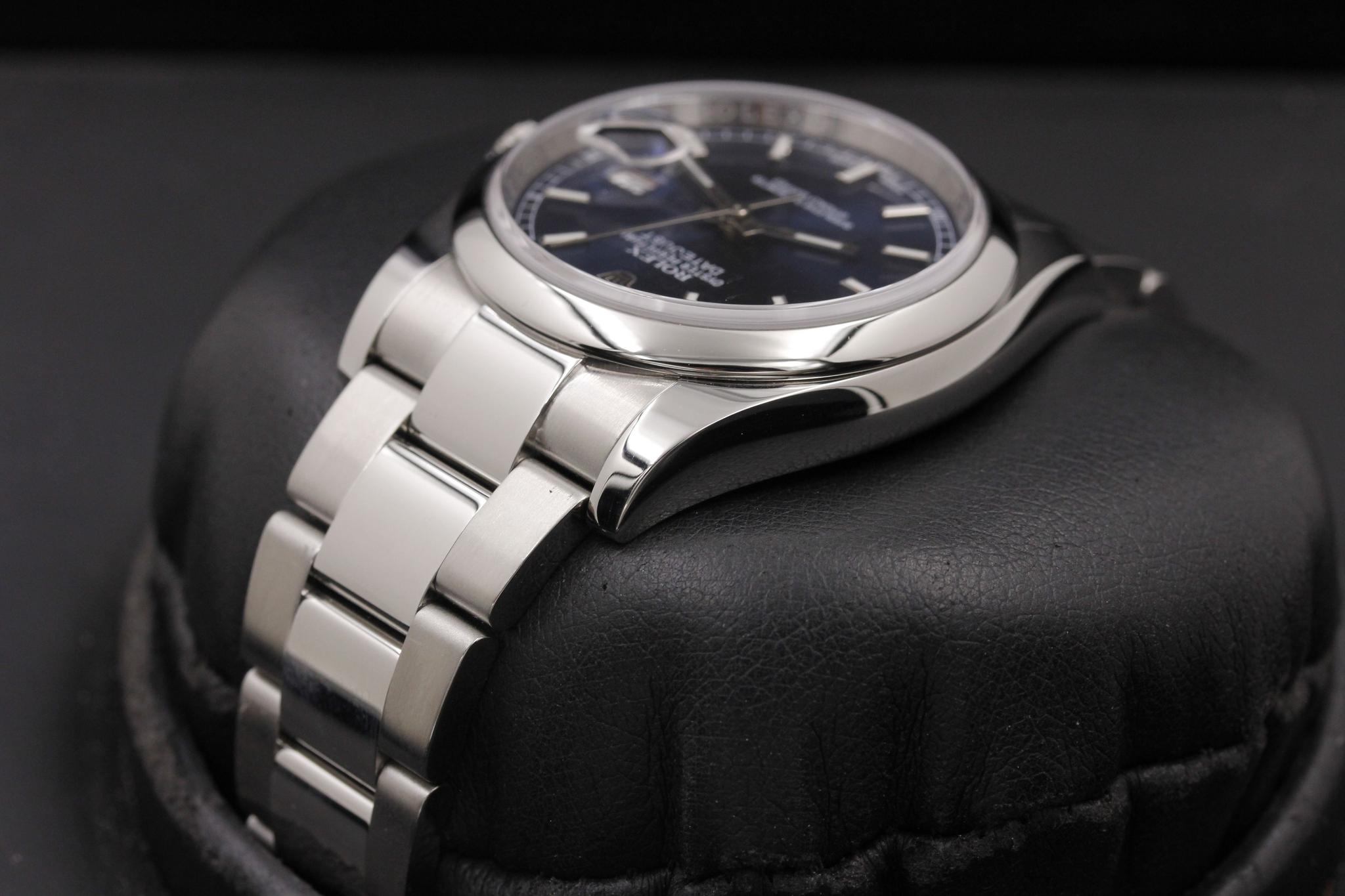 Watch Image 5
