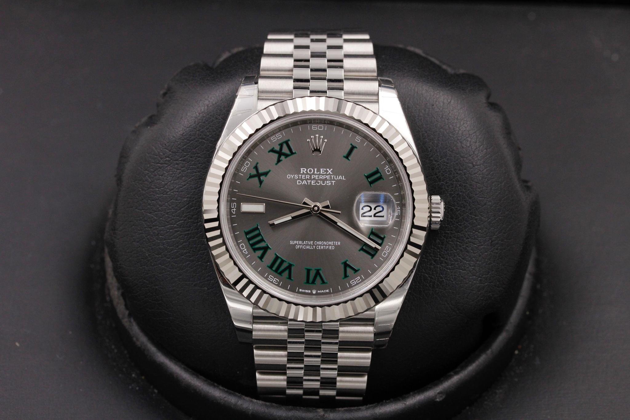 Watch Image 1