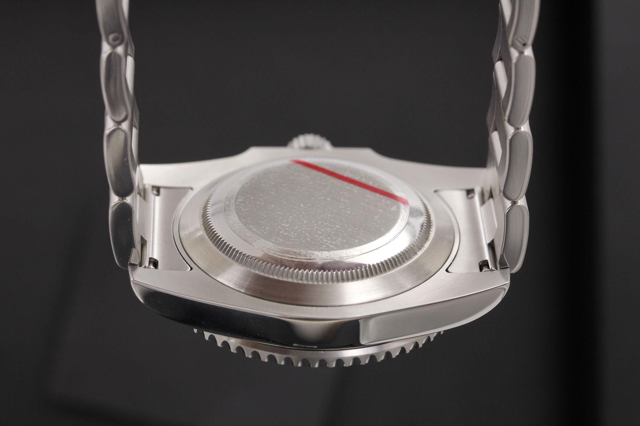 Watch Image 7