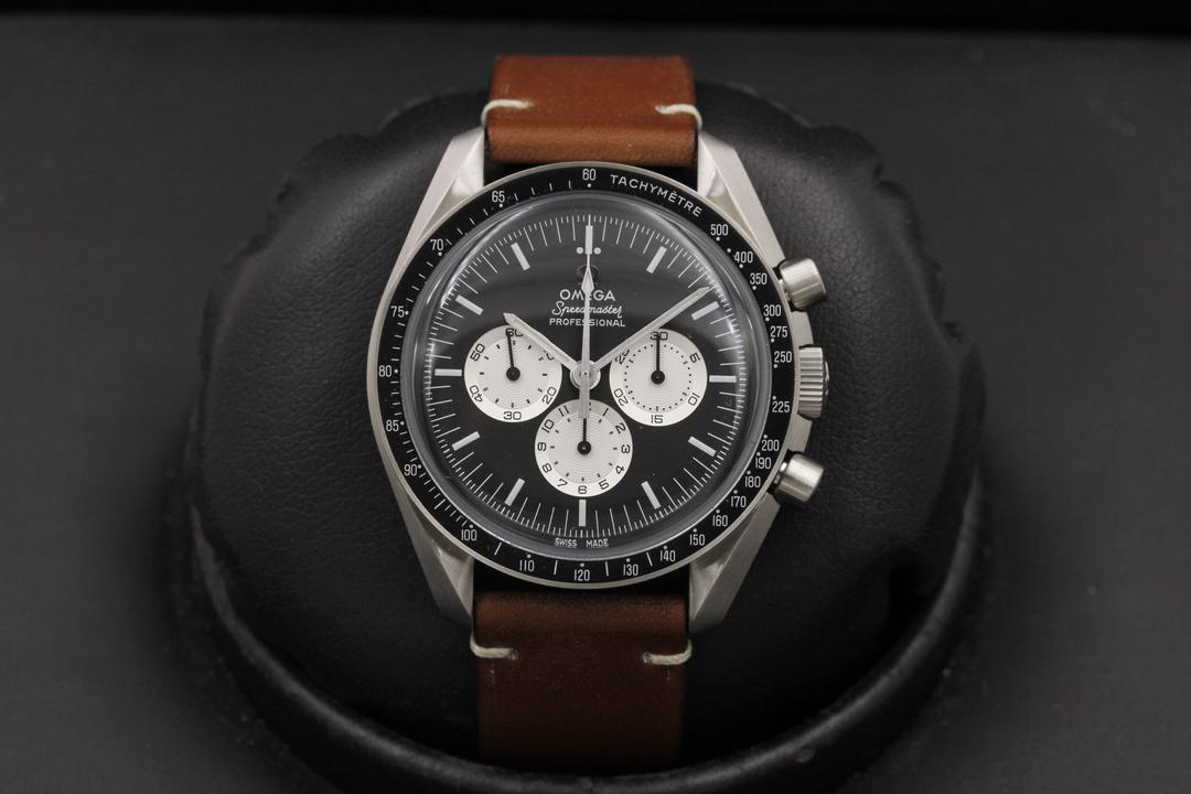 Omega Speedmaster Tuesday 311.32.42.30.01.001