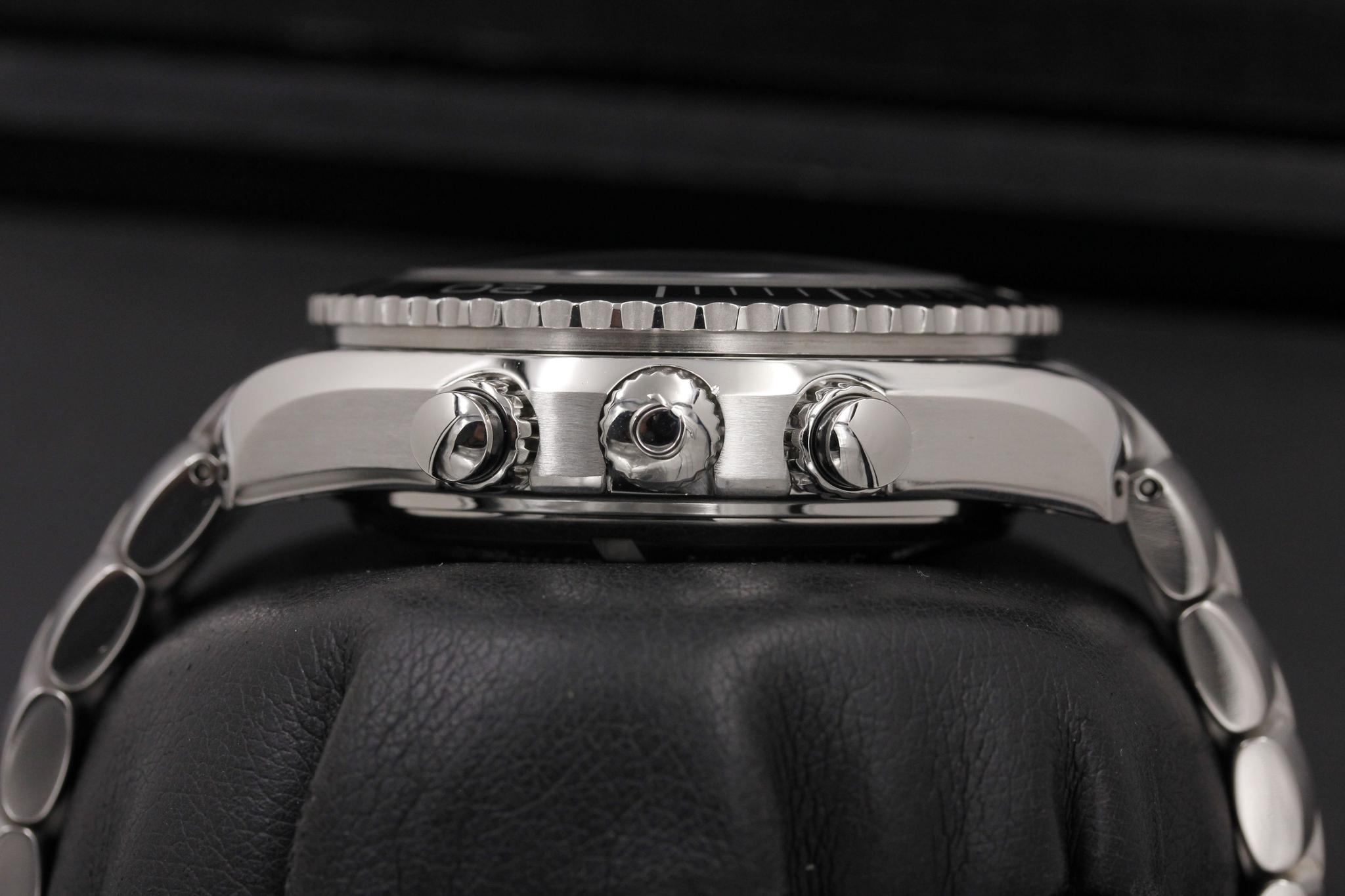 Watch Image 3
