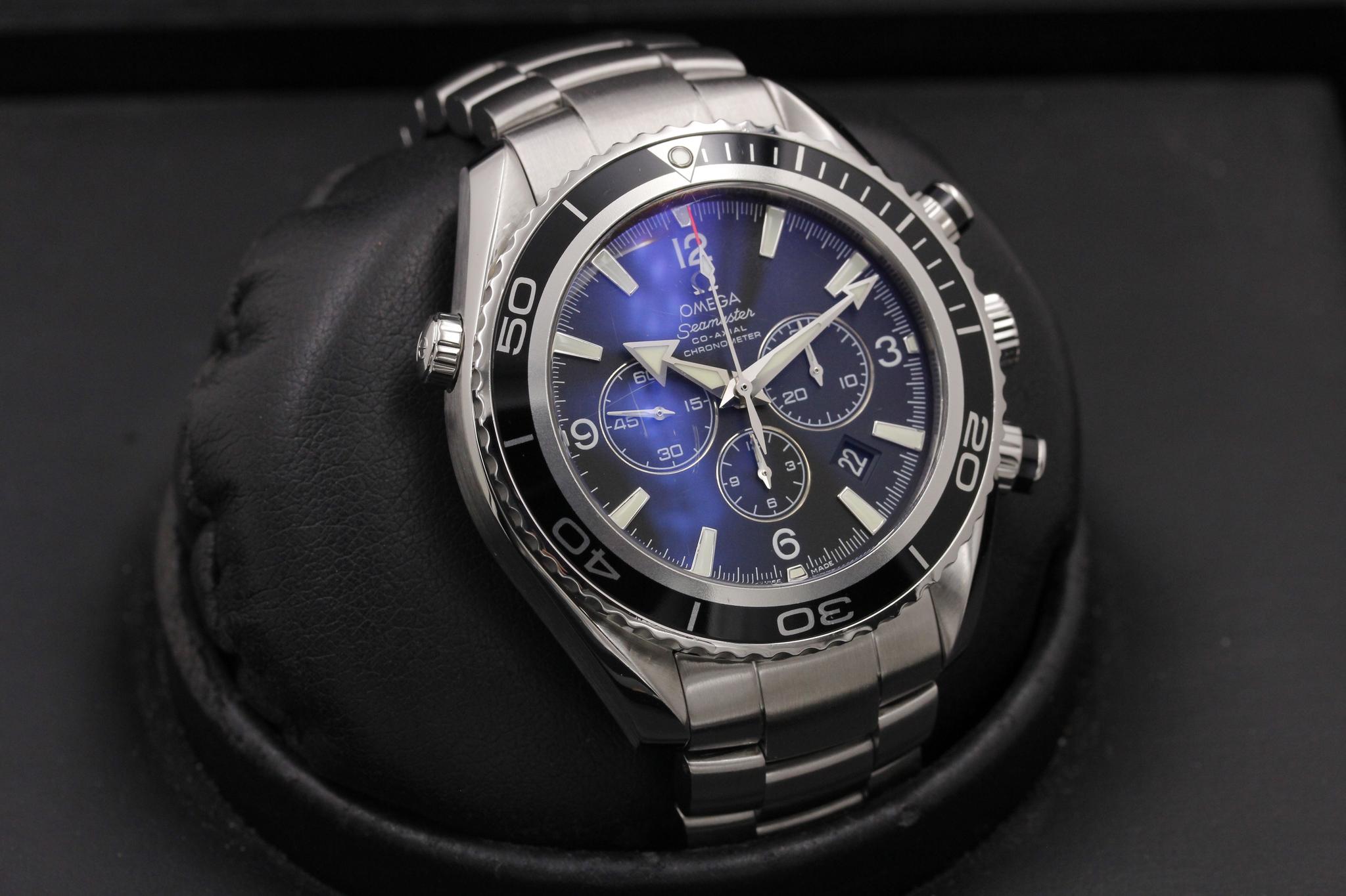 Watch Image 10
