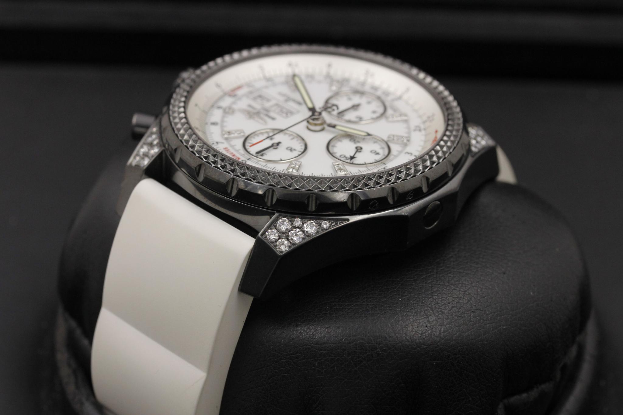 Watch Image 6