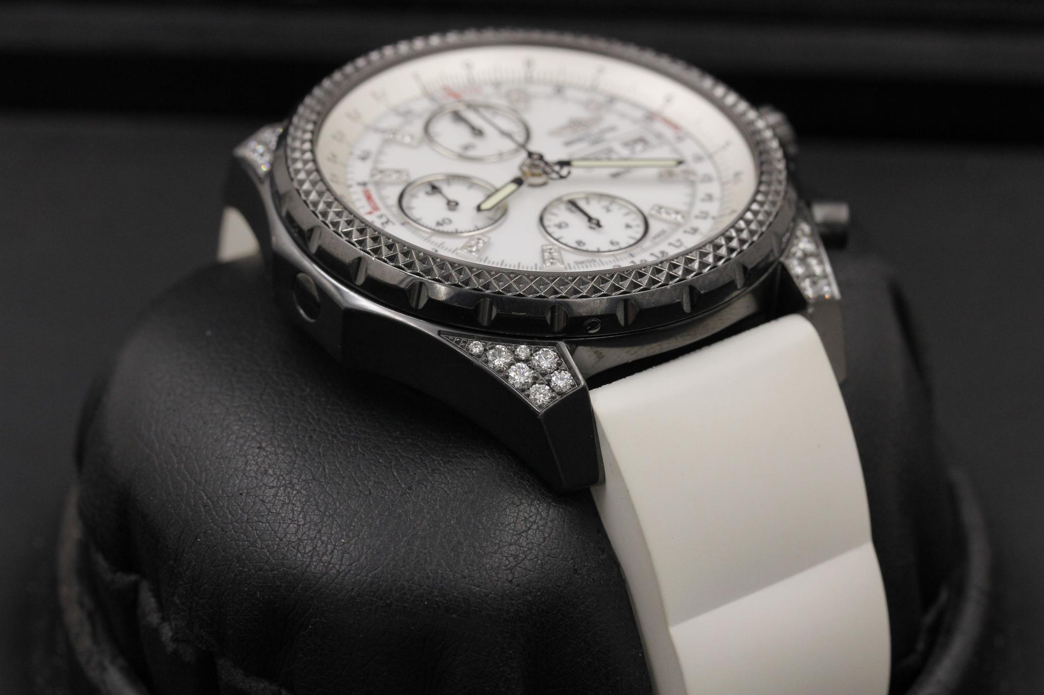 Watch Image 5