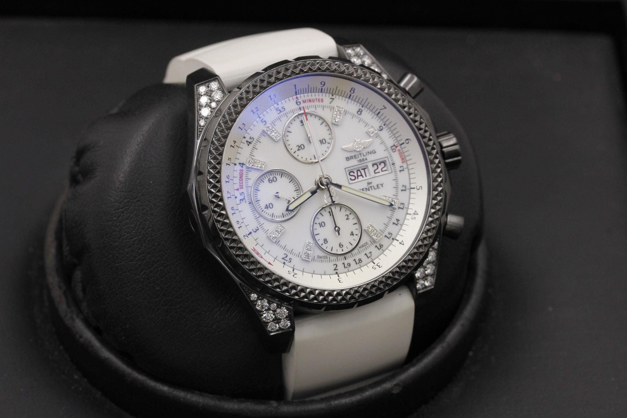 Watch Image 10