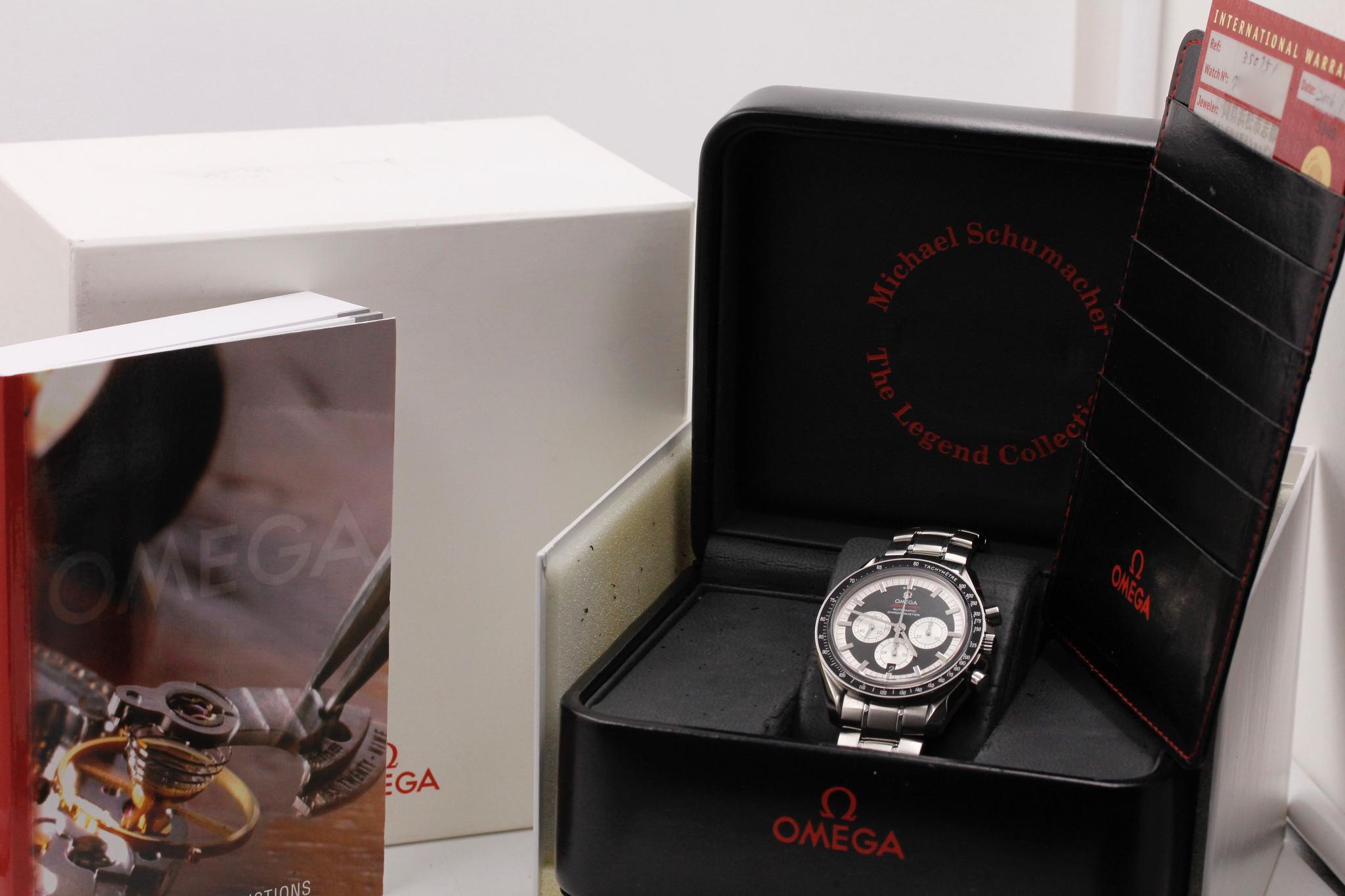 Watch Image 12