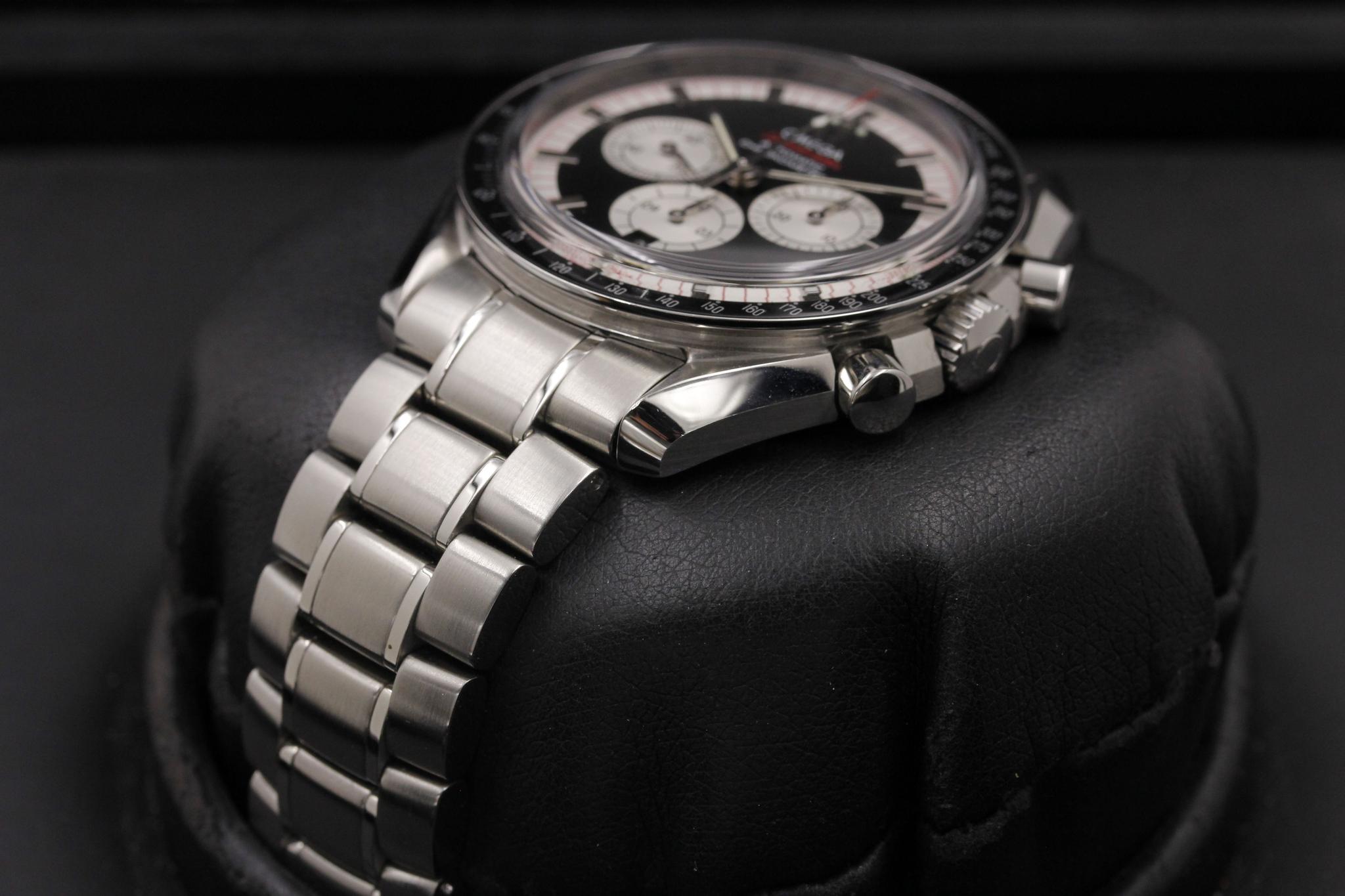 Watch Image 2