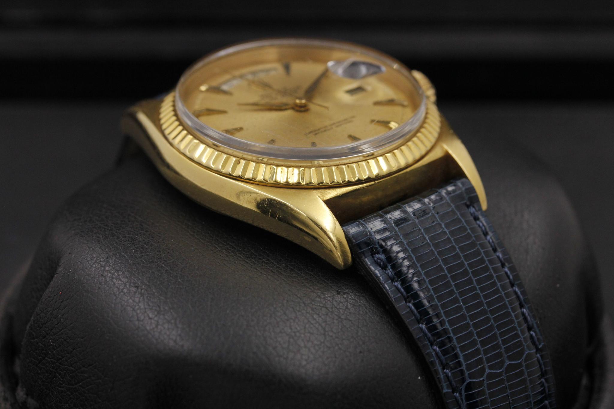 Watch Image 7