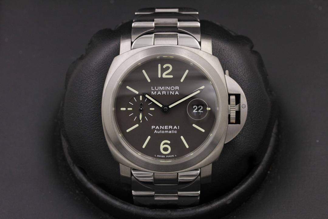 Panerai Luminor Pam 240