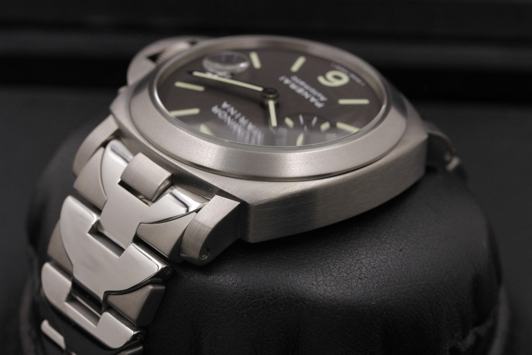 Watch Image 5