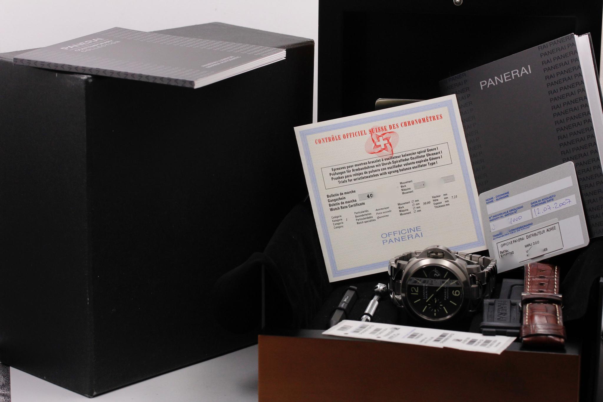 Watch Image 11