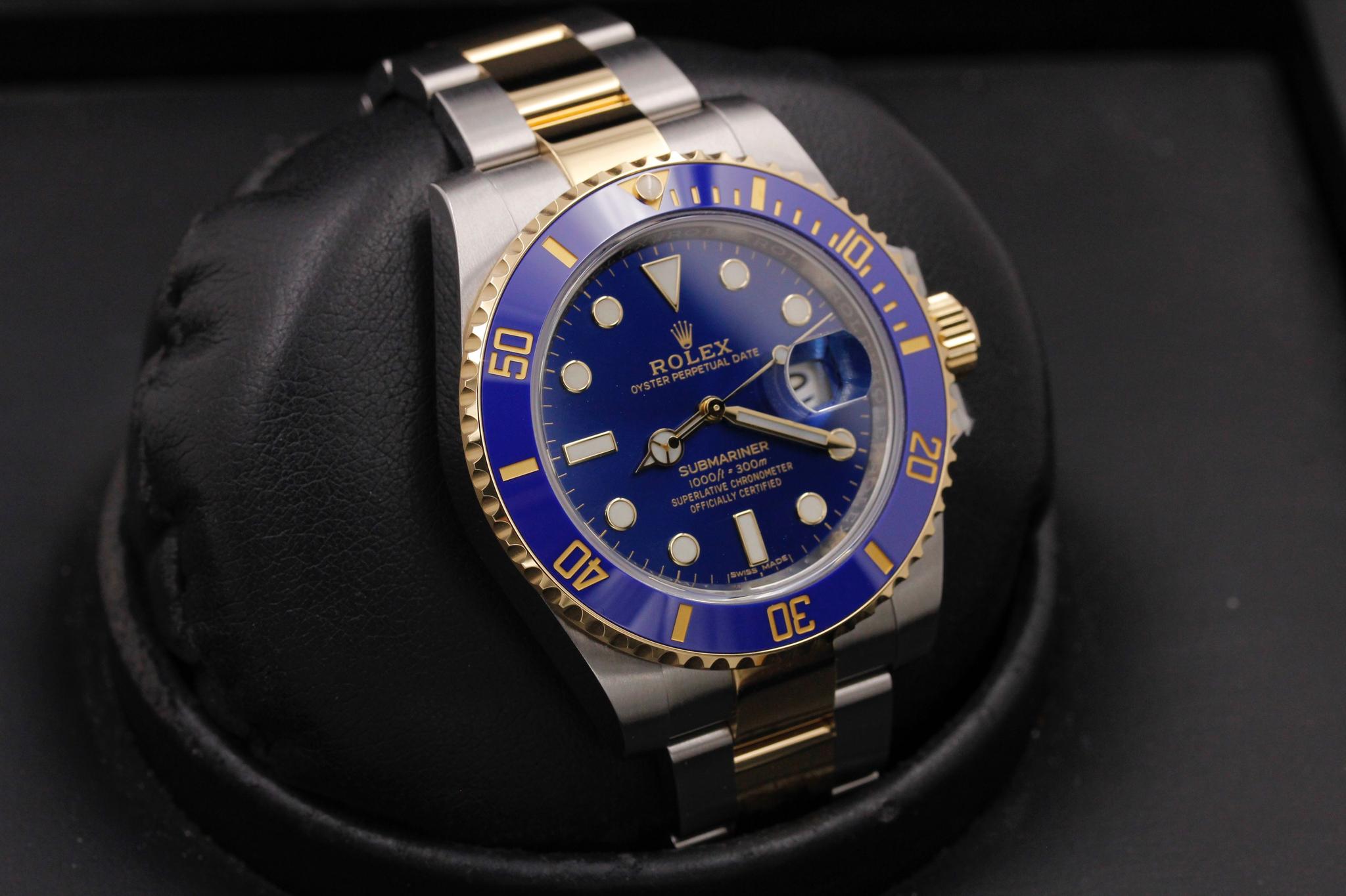 Watch Image 10