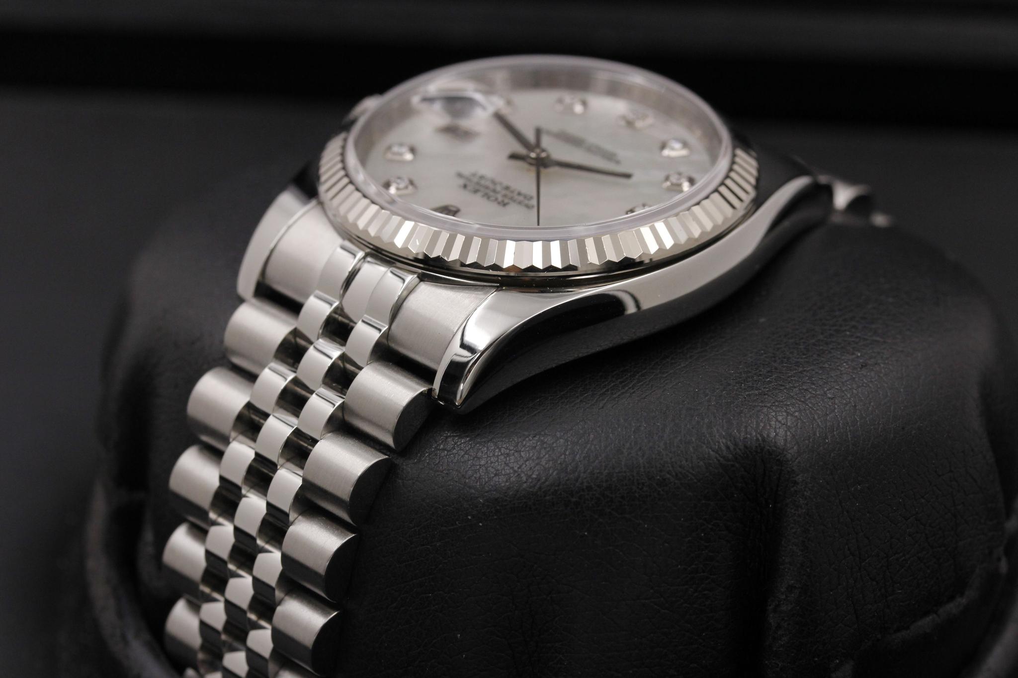 Watch Image 5