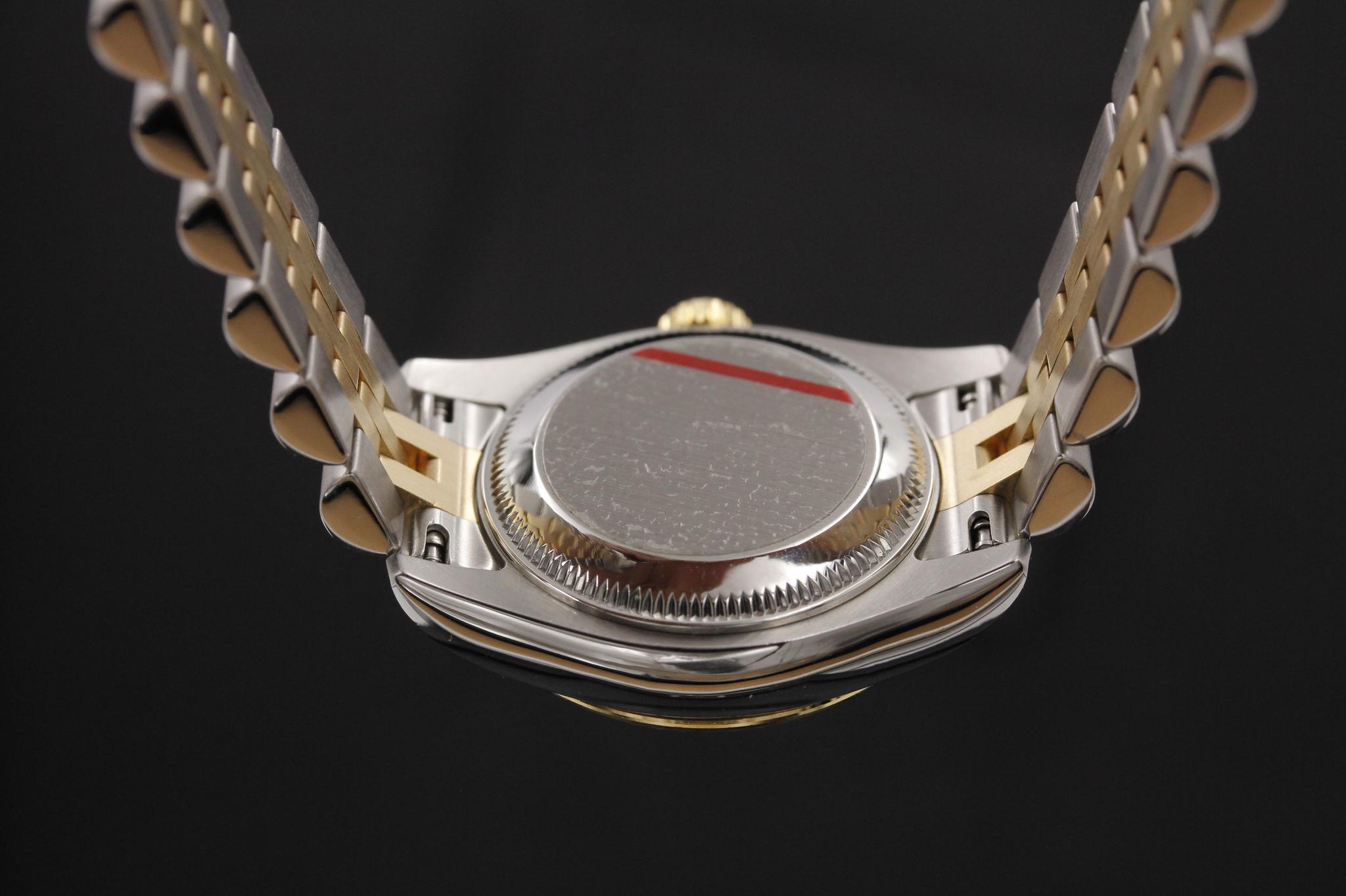 Watch Image 7