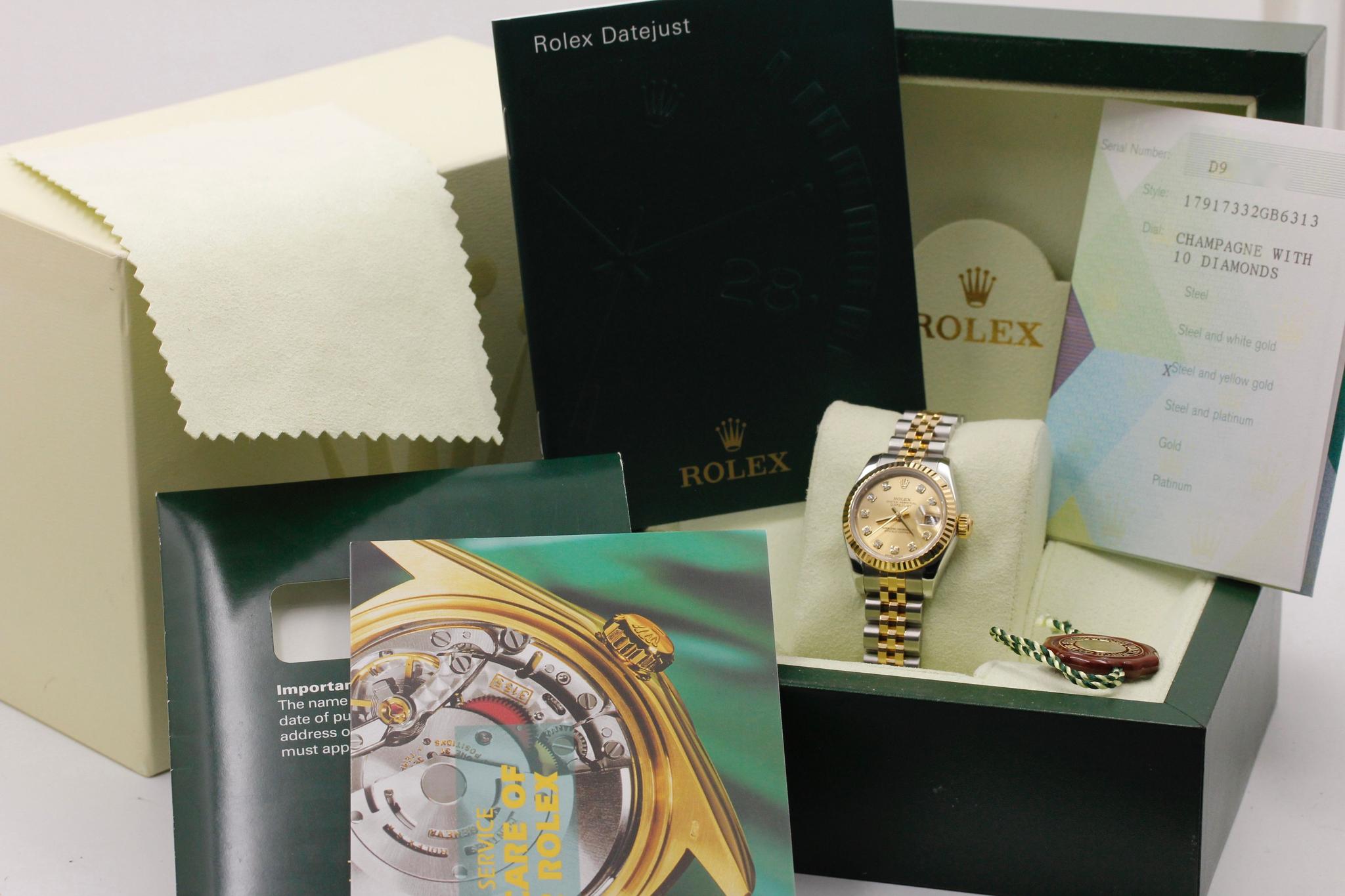Watch Image 12