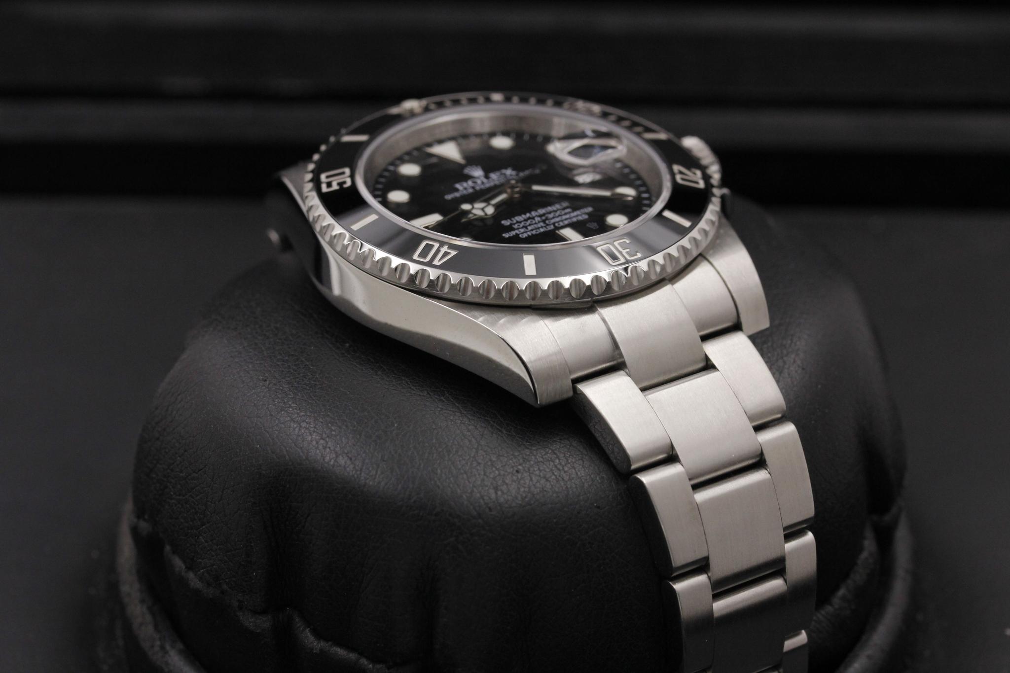 Watch Image 6