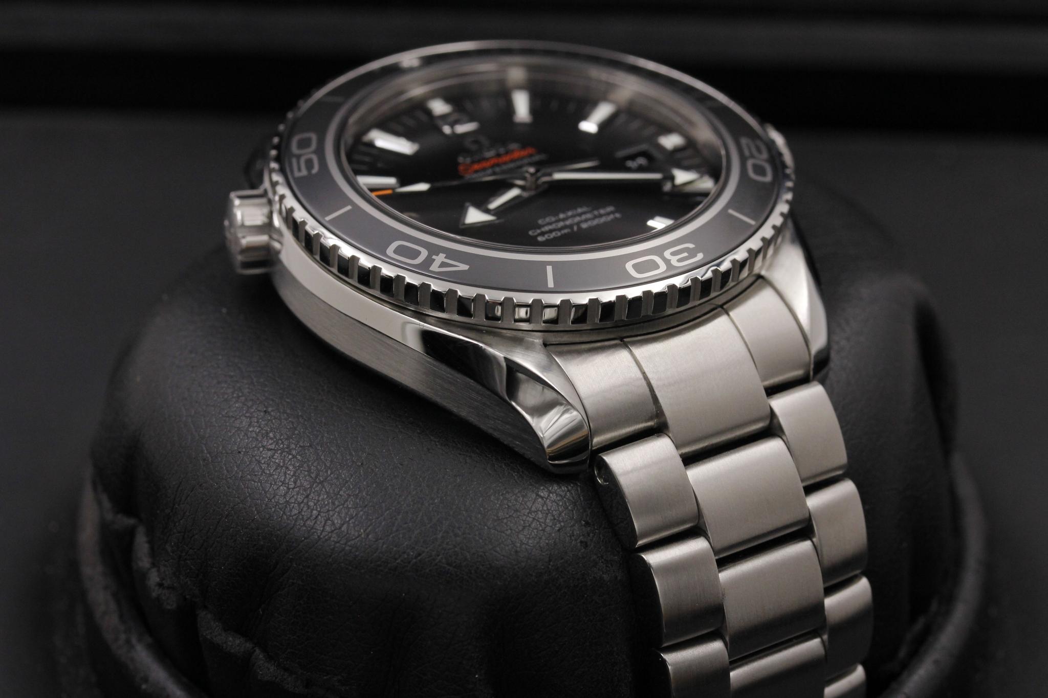 Watch Image 6