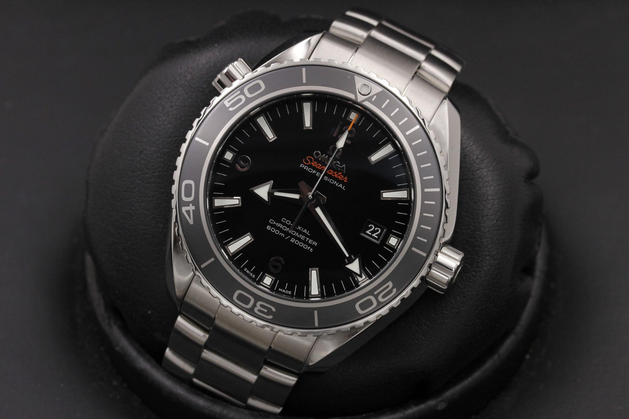 Watch Image 10