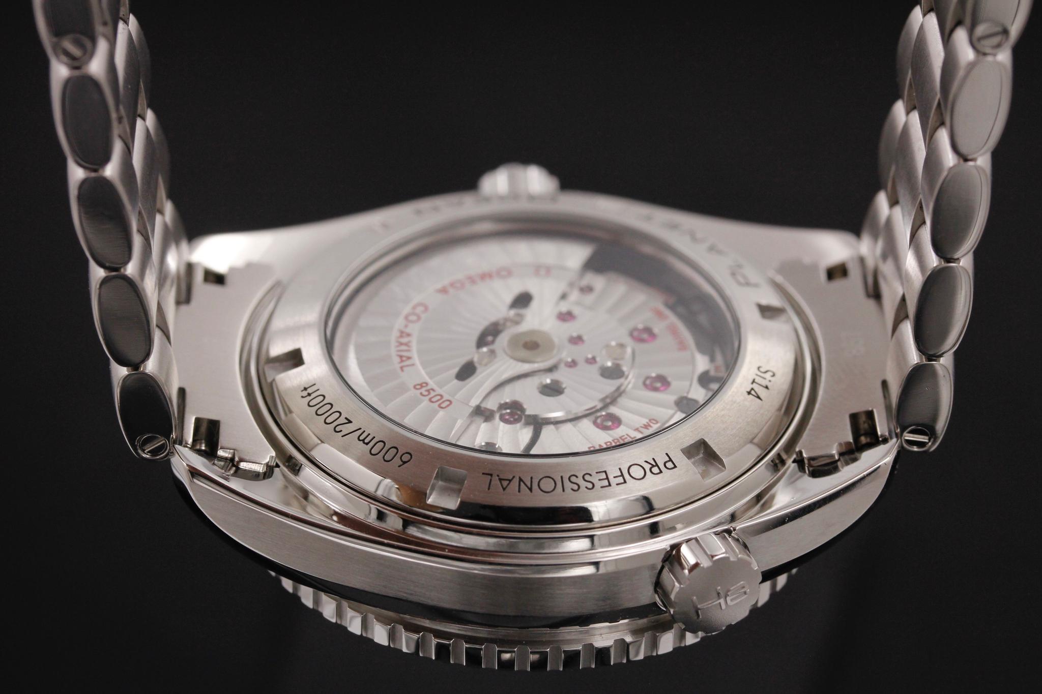 Watch Image 7