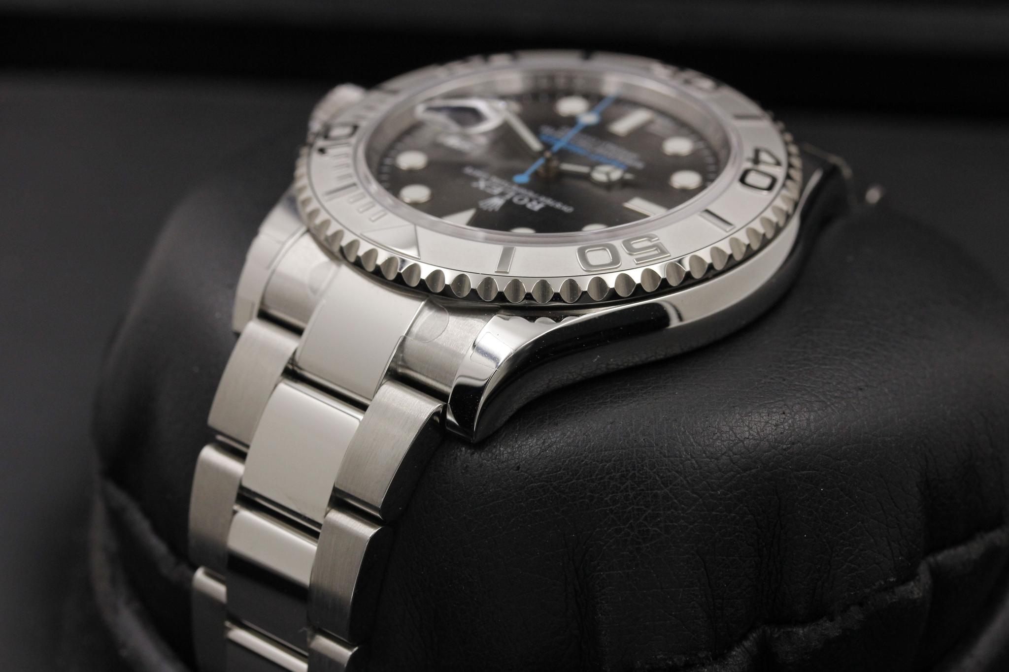 Watch Image 5