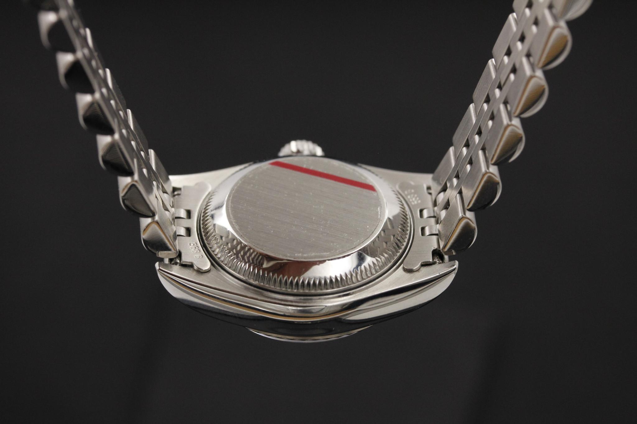 Watch Image 8