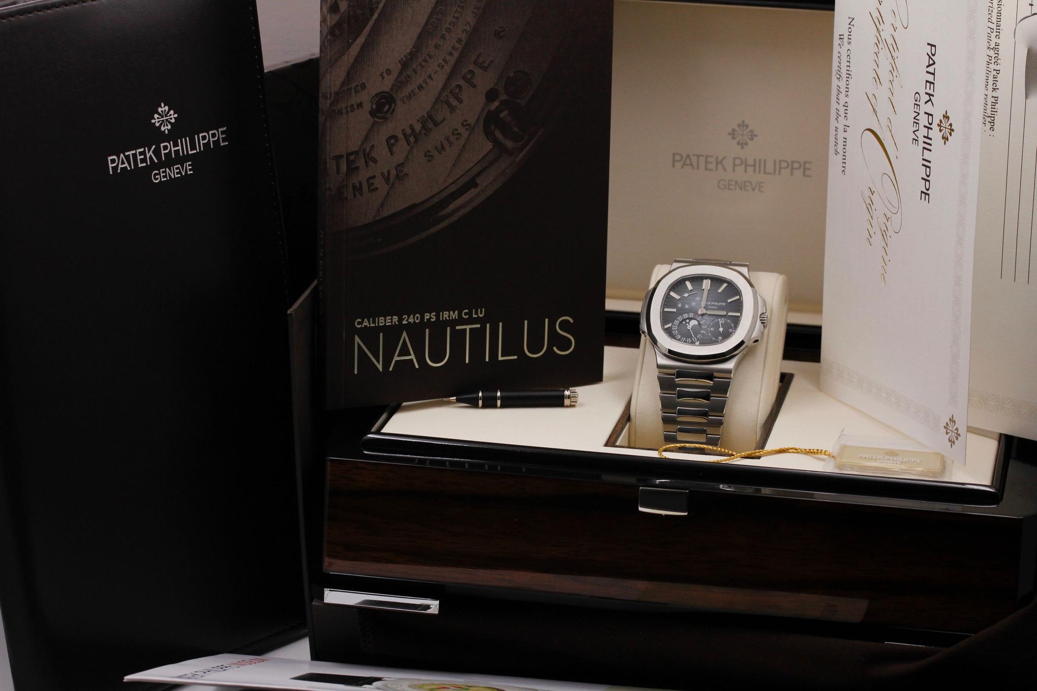 Watch Image 13