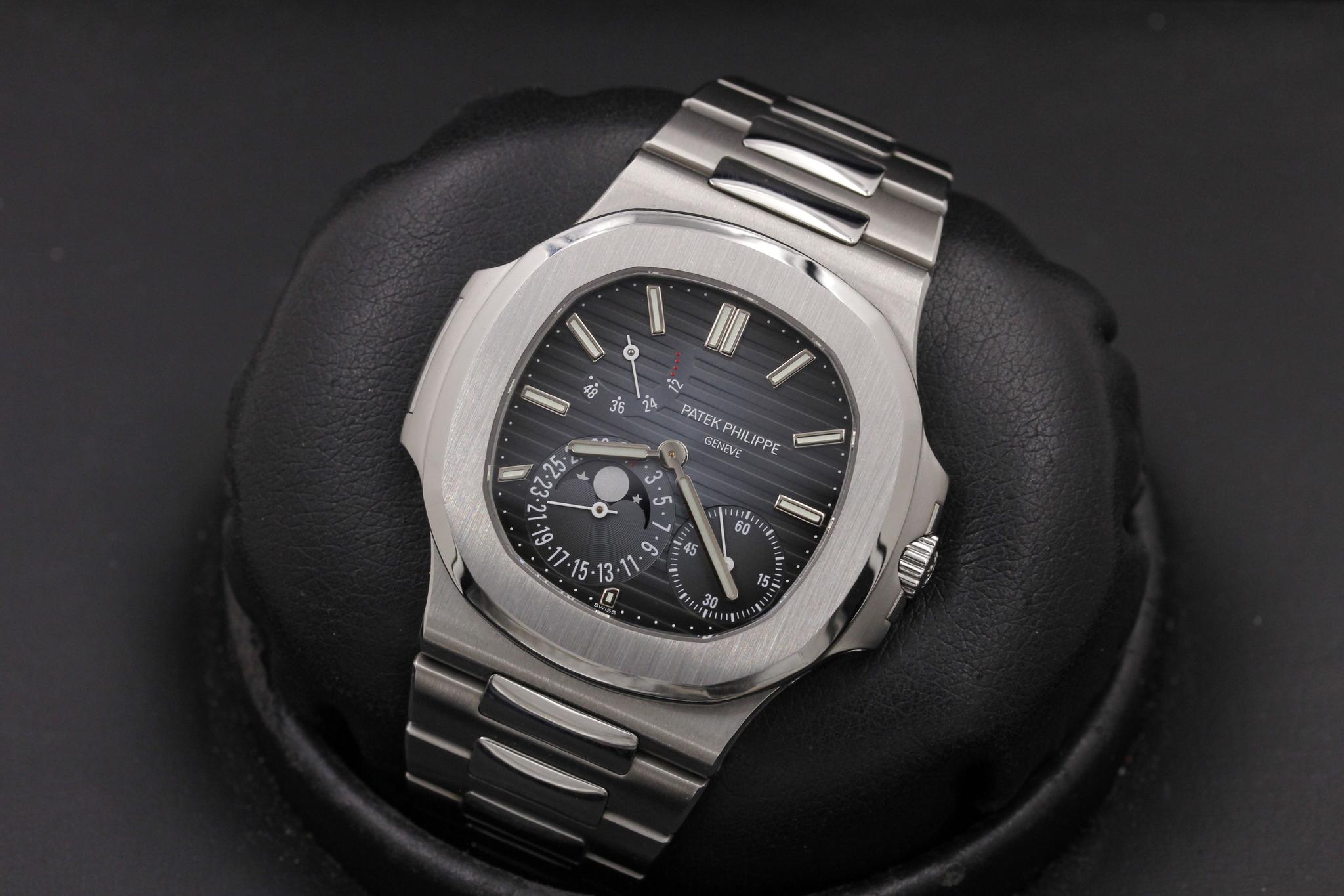 Watch Image 10