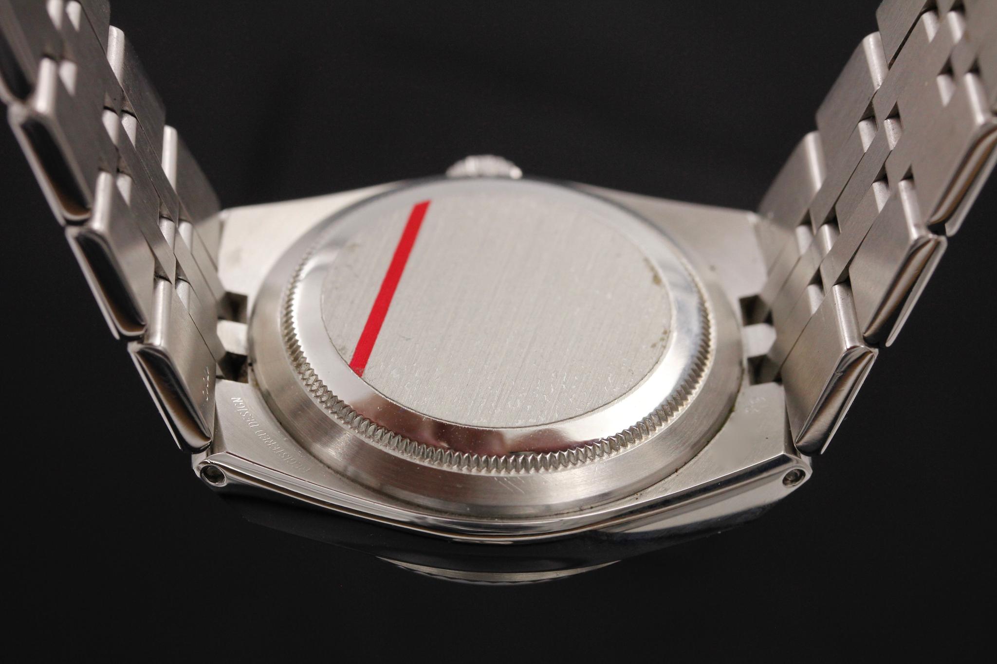 Watch Image 8