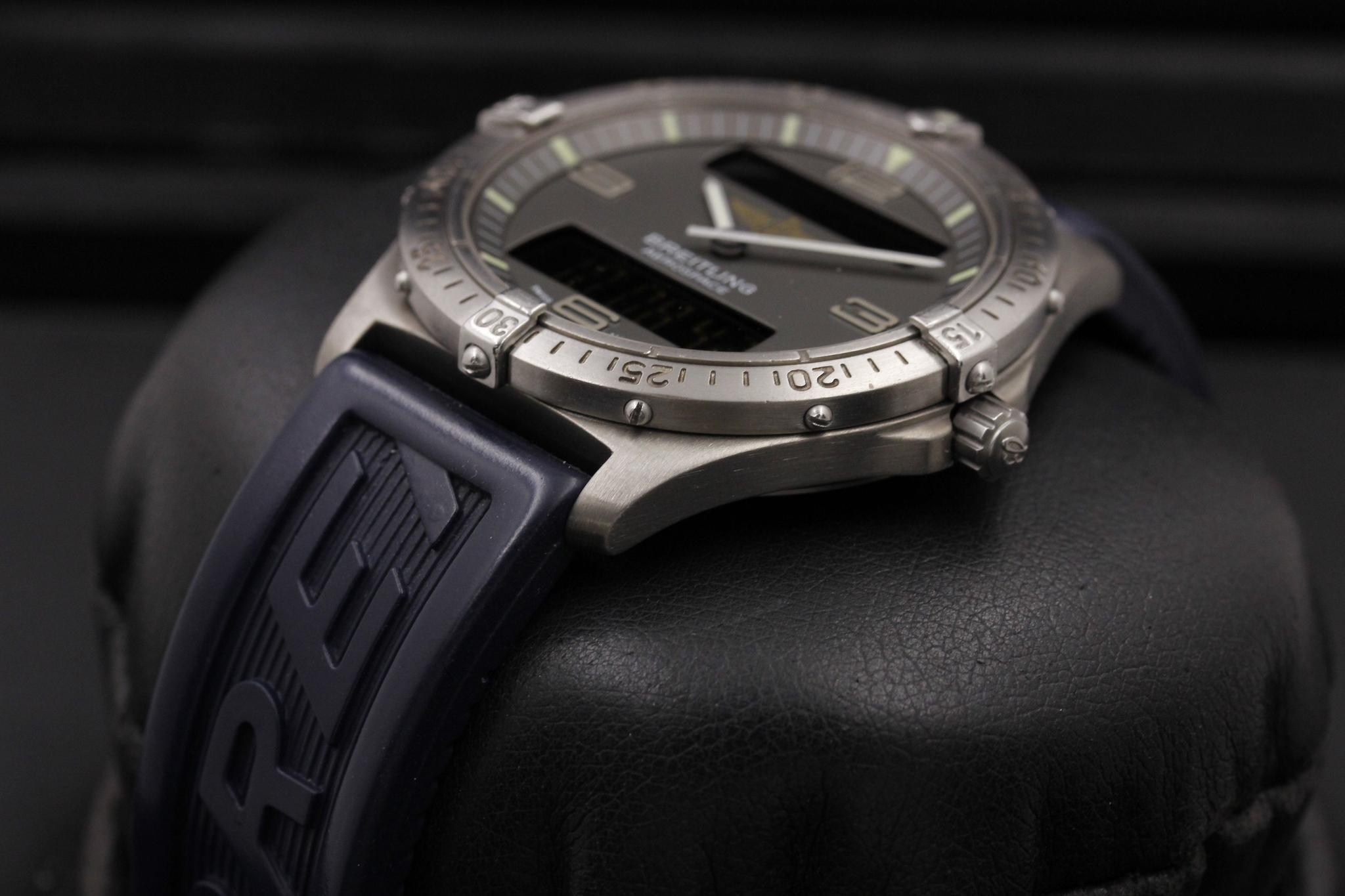 Watch Image 2