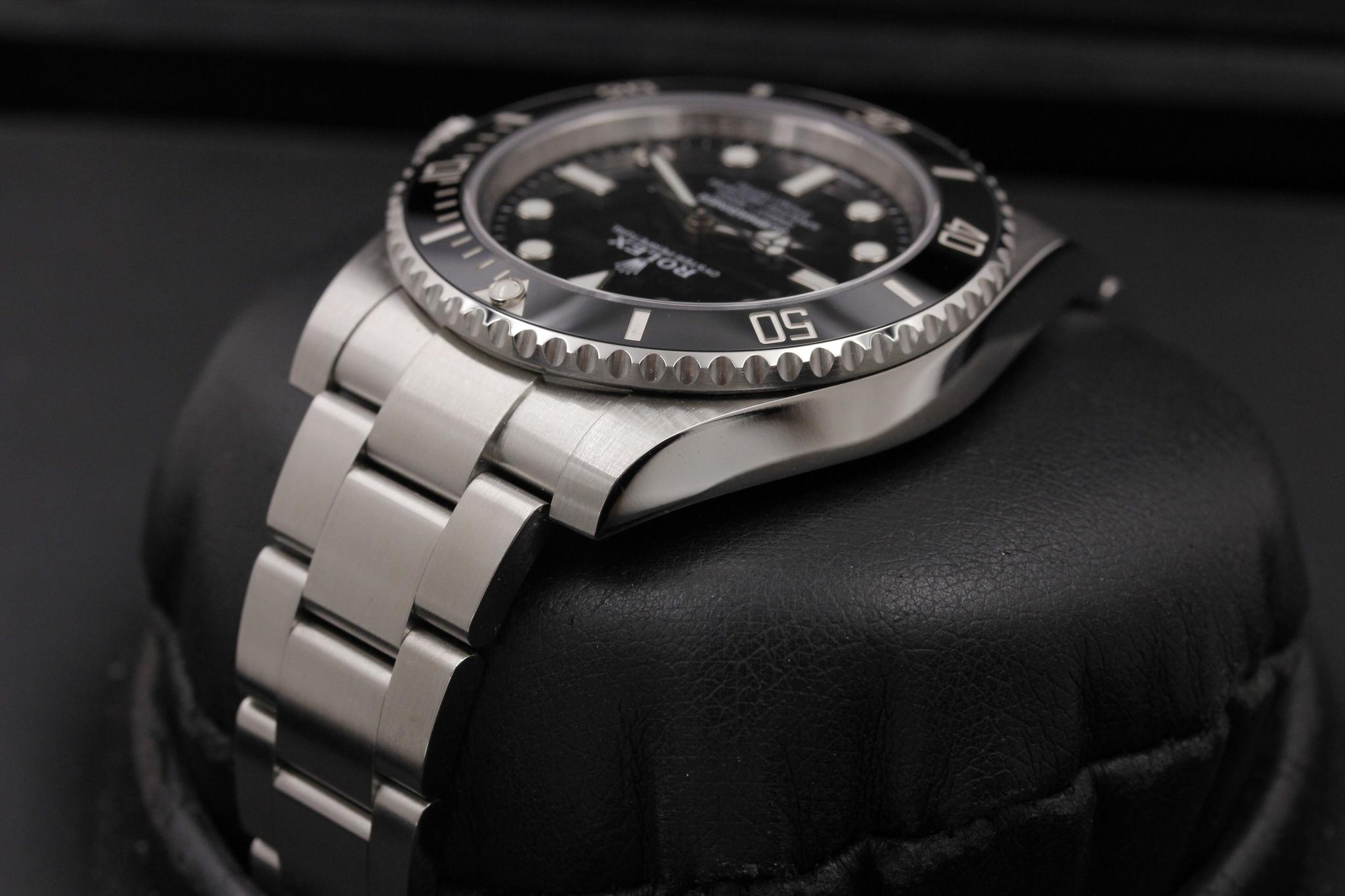 Watch Image 5