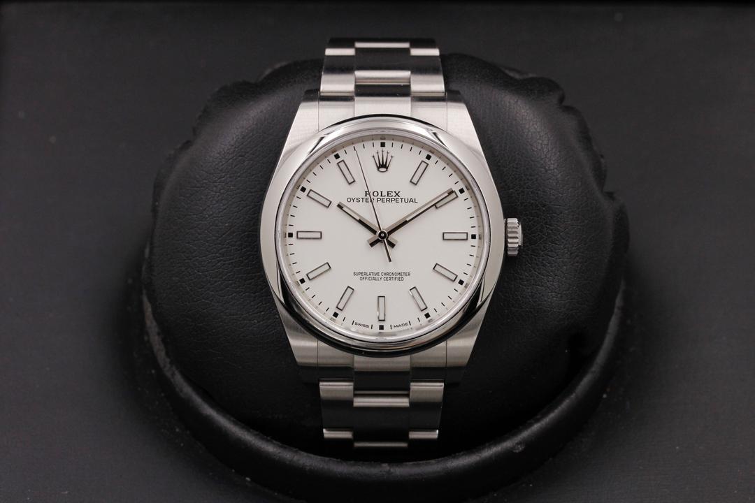 Rolex Oyster Perpetual 114300