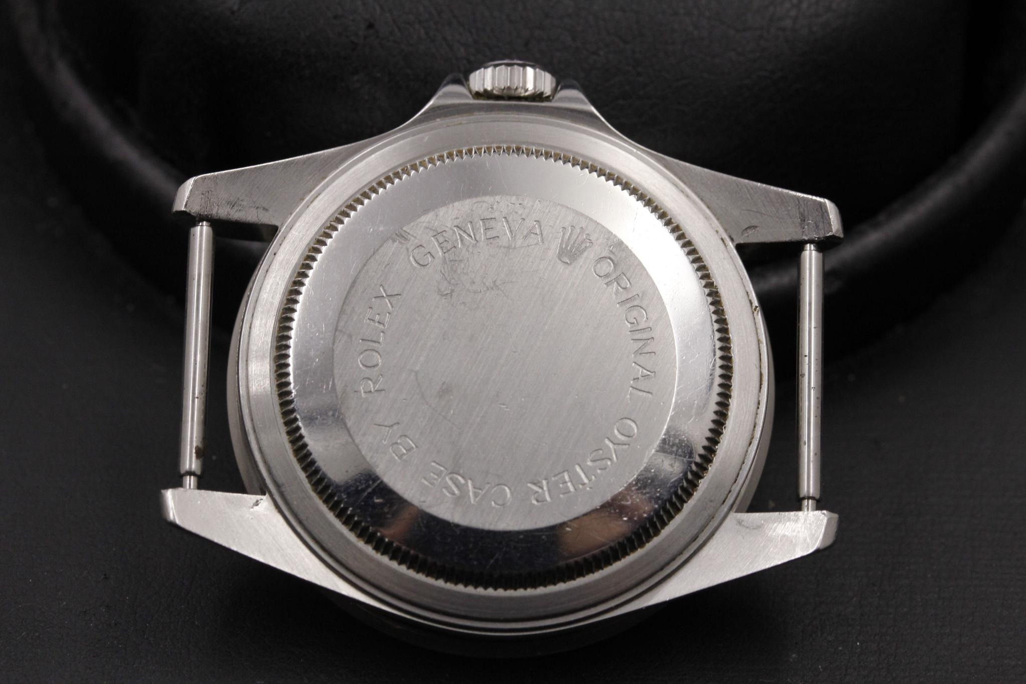 Watch Image 11