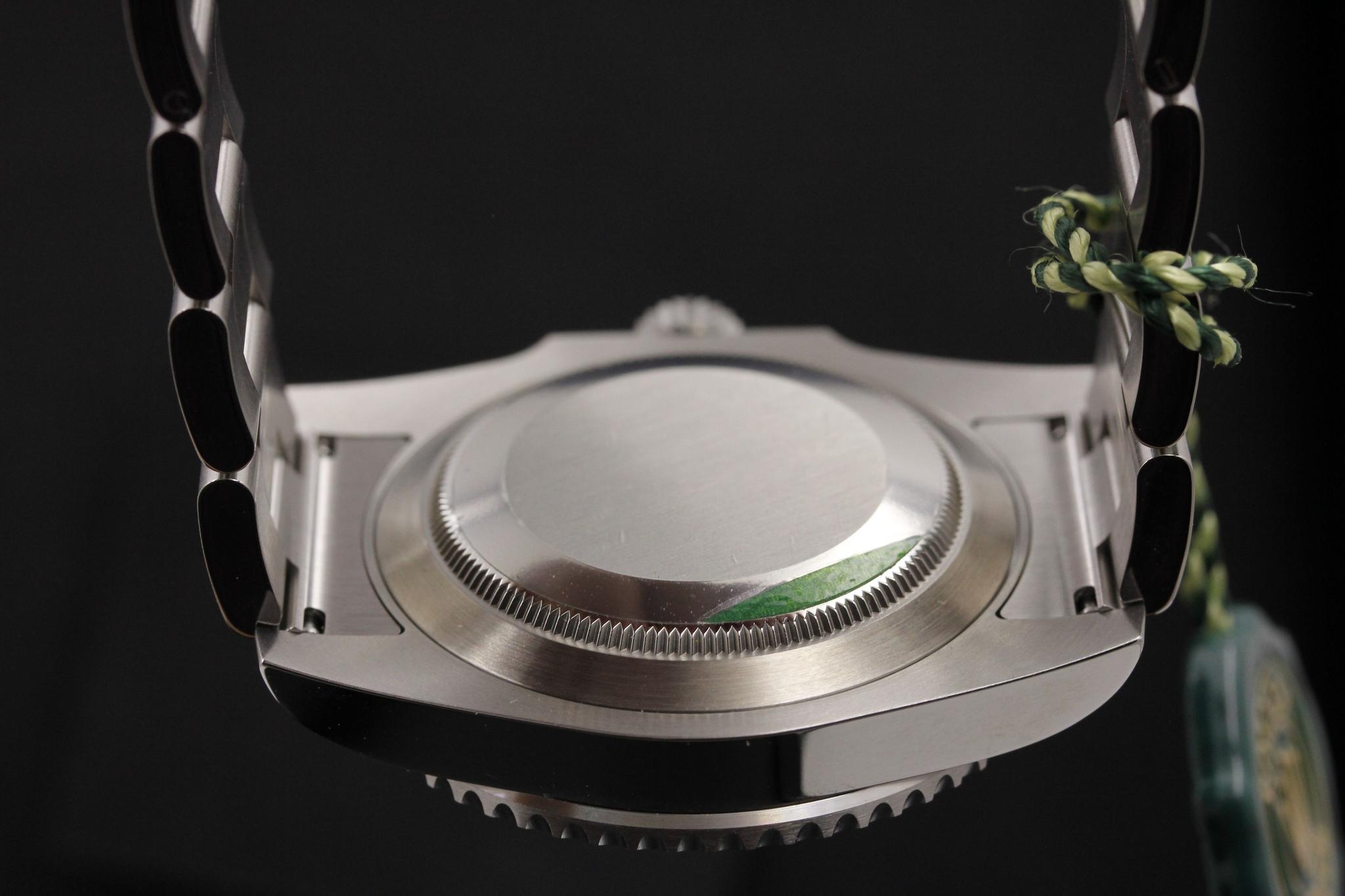 Watch Image 8