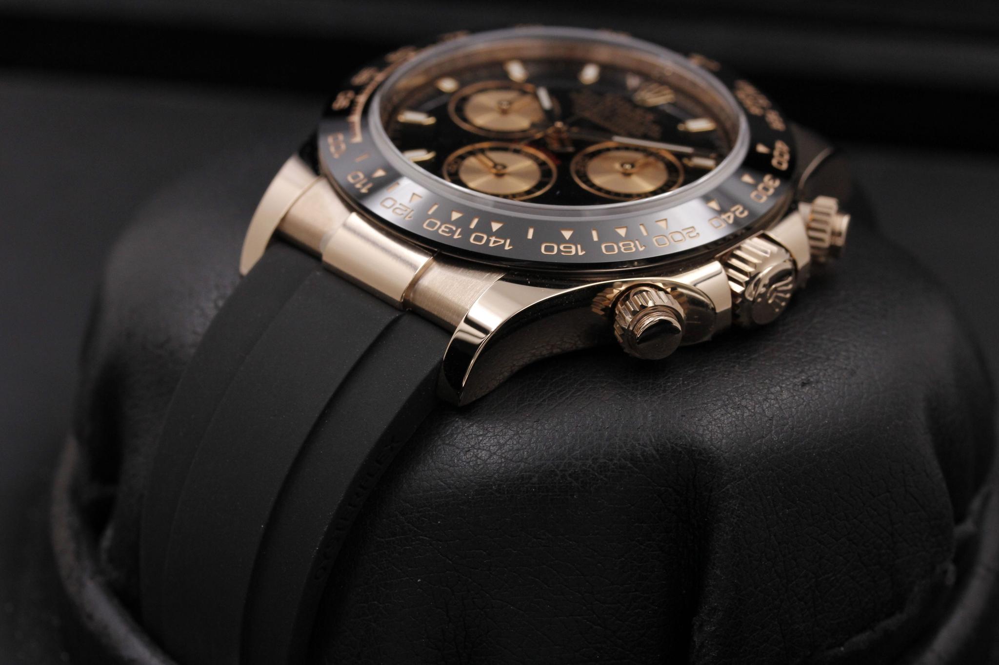 Watch Image 2