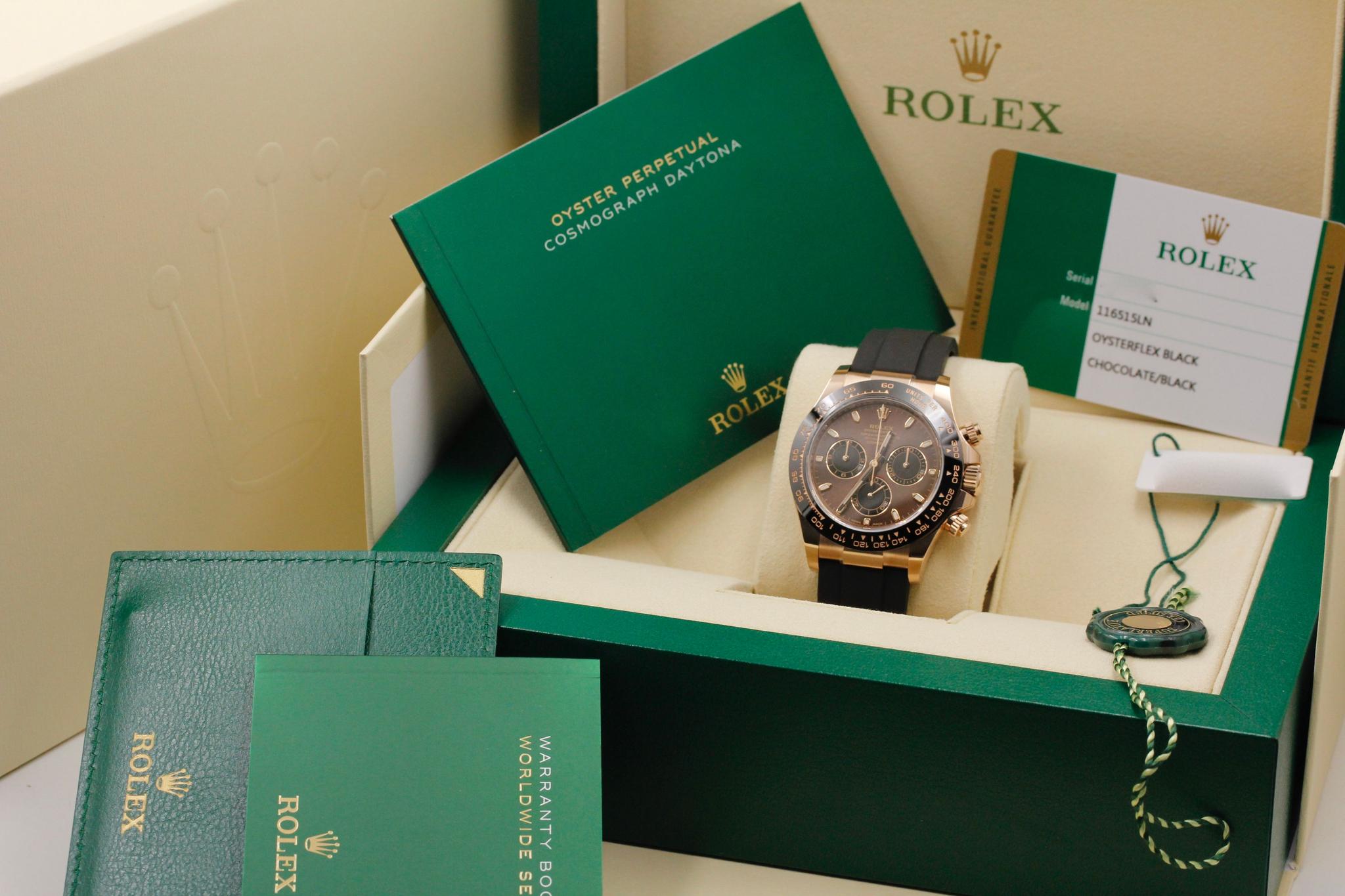 Watch Image 11