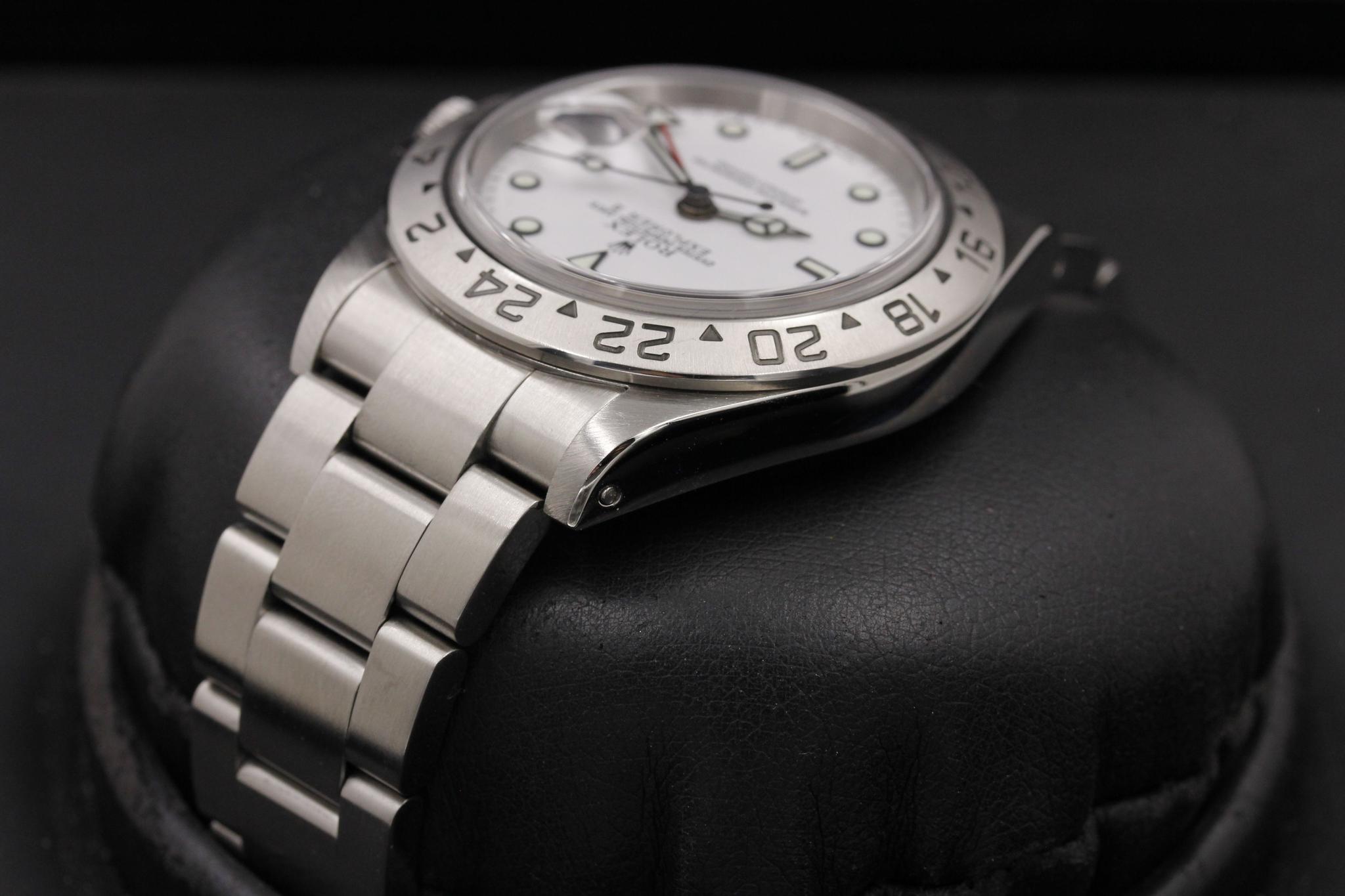 Watch Image 5
