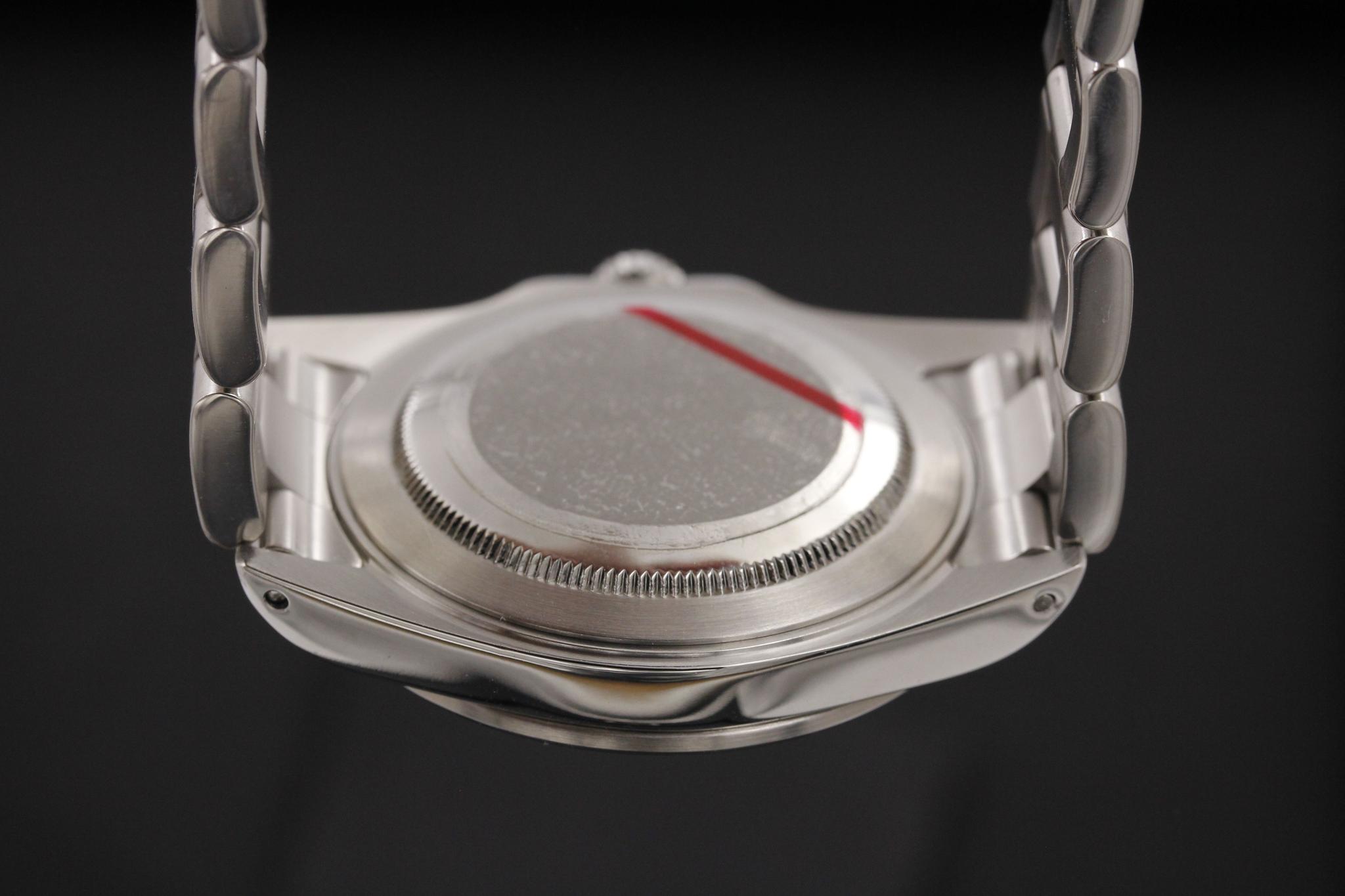 Watch Image 7