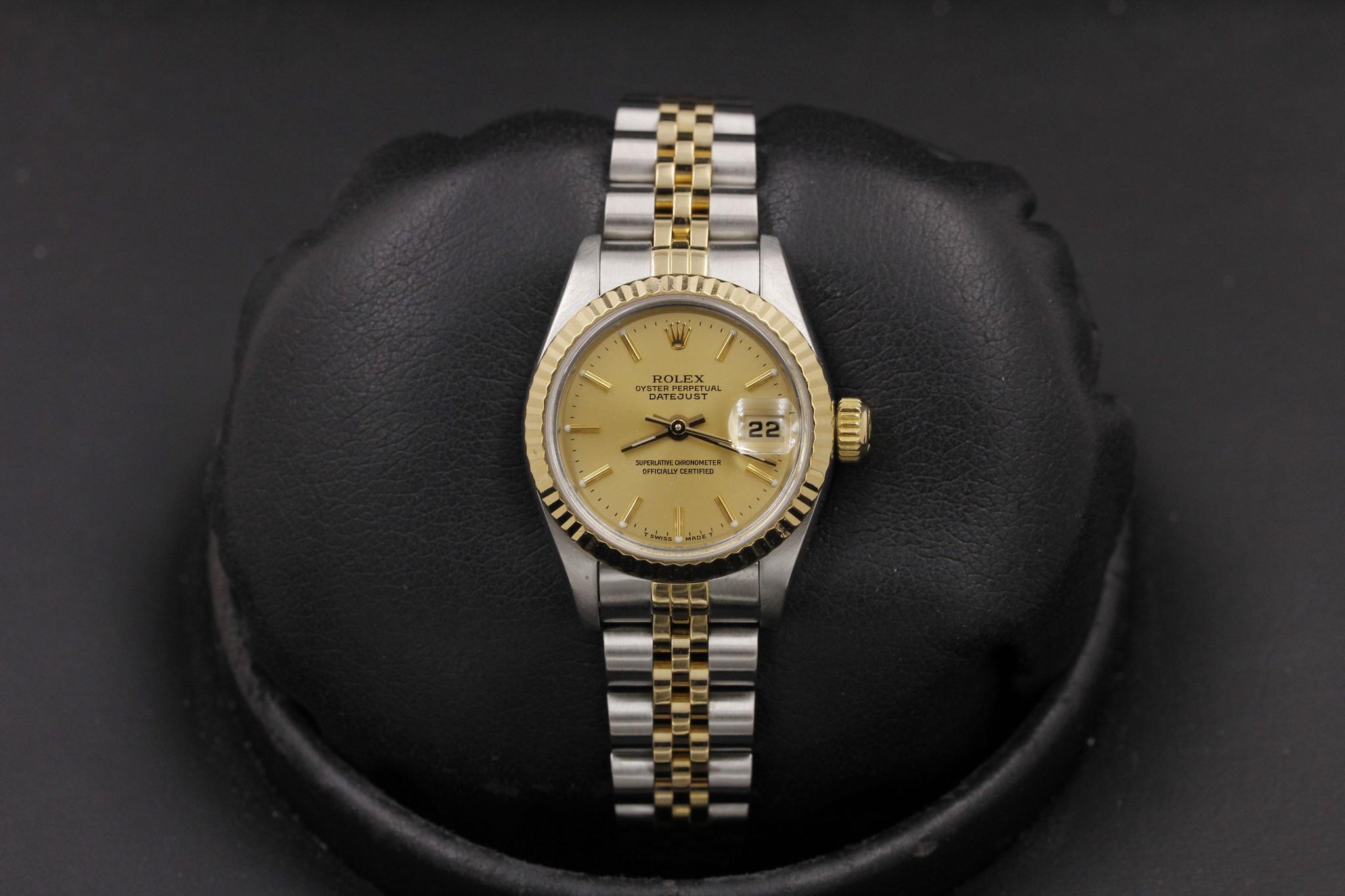 Watch Image 1