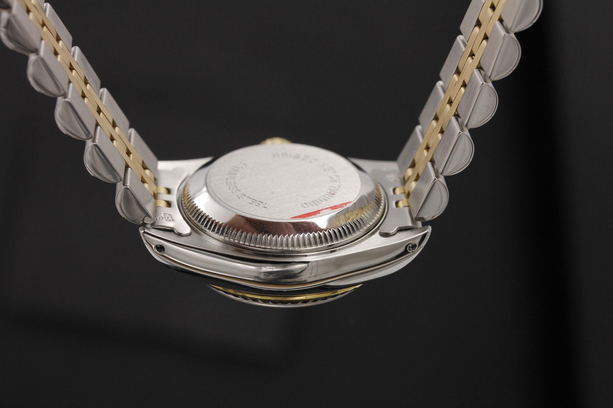 Watch Image 7