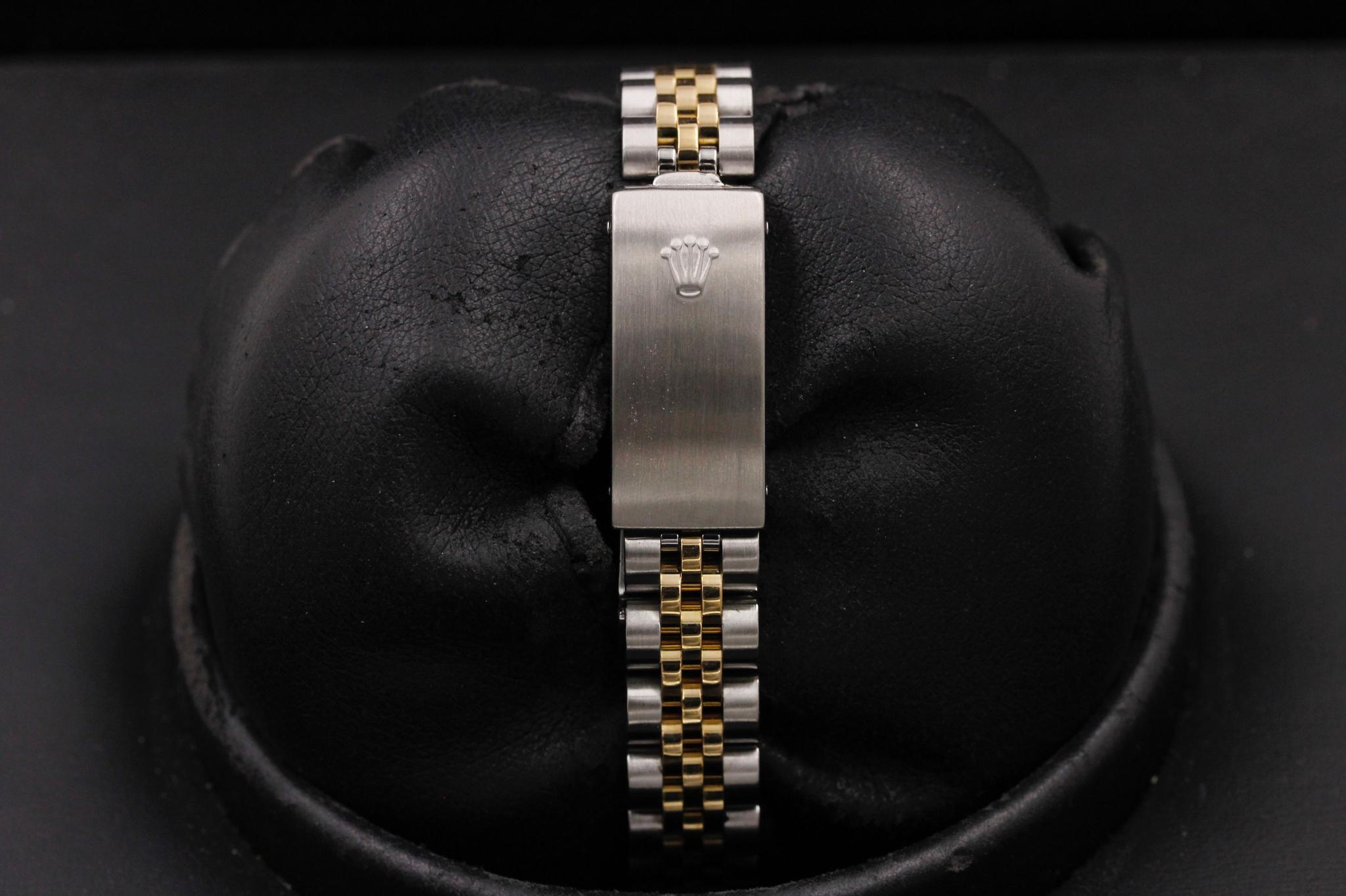 Watch Image 8