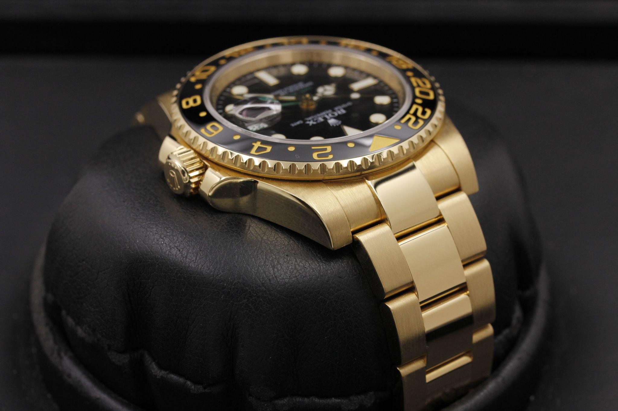 Watch Image 2