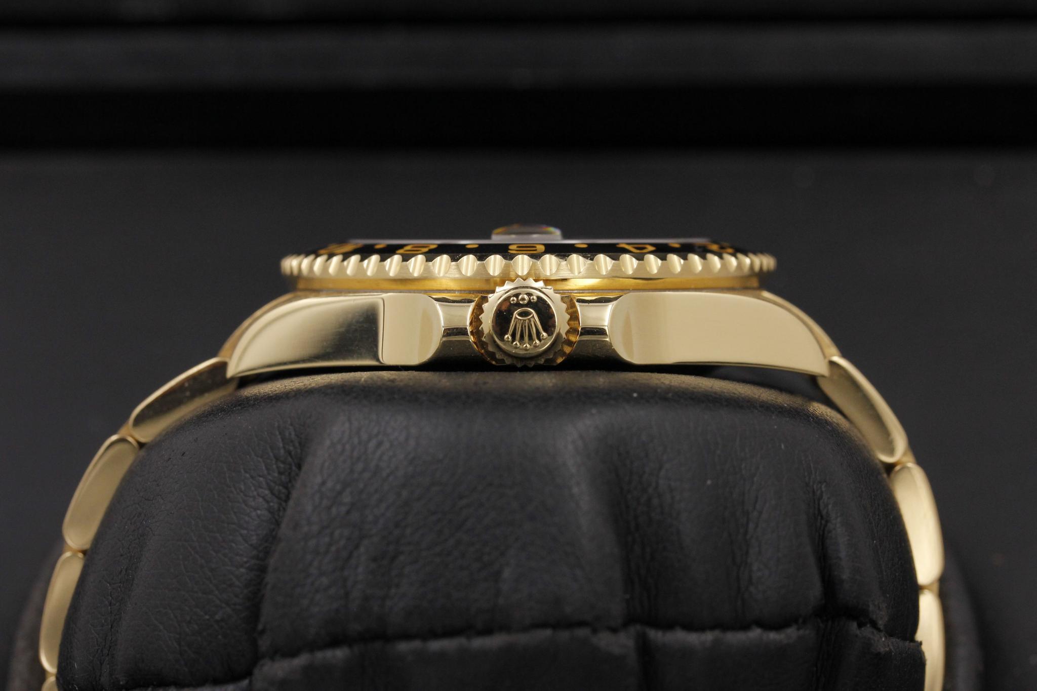 Watch Image 3