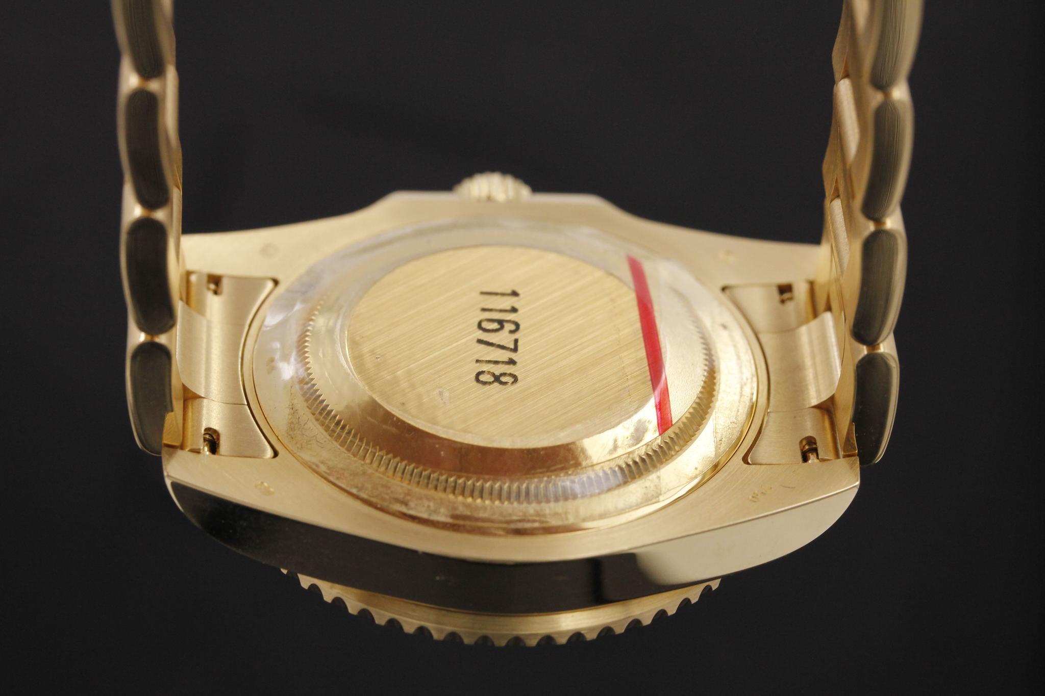 Watch Image 7