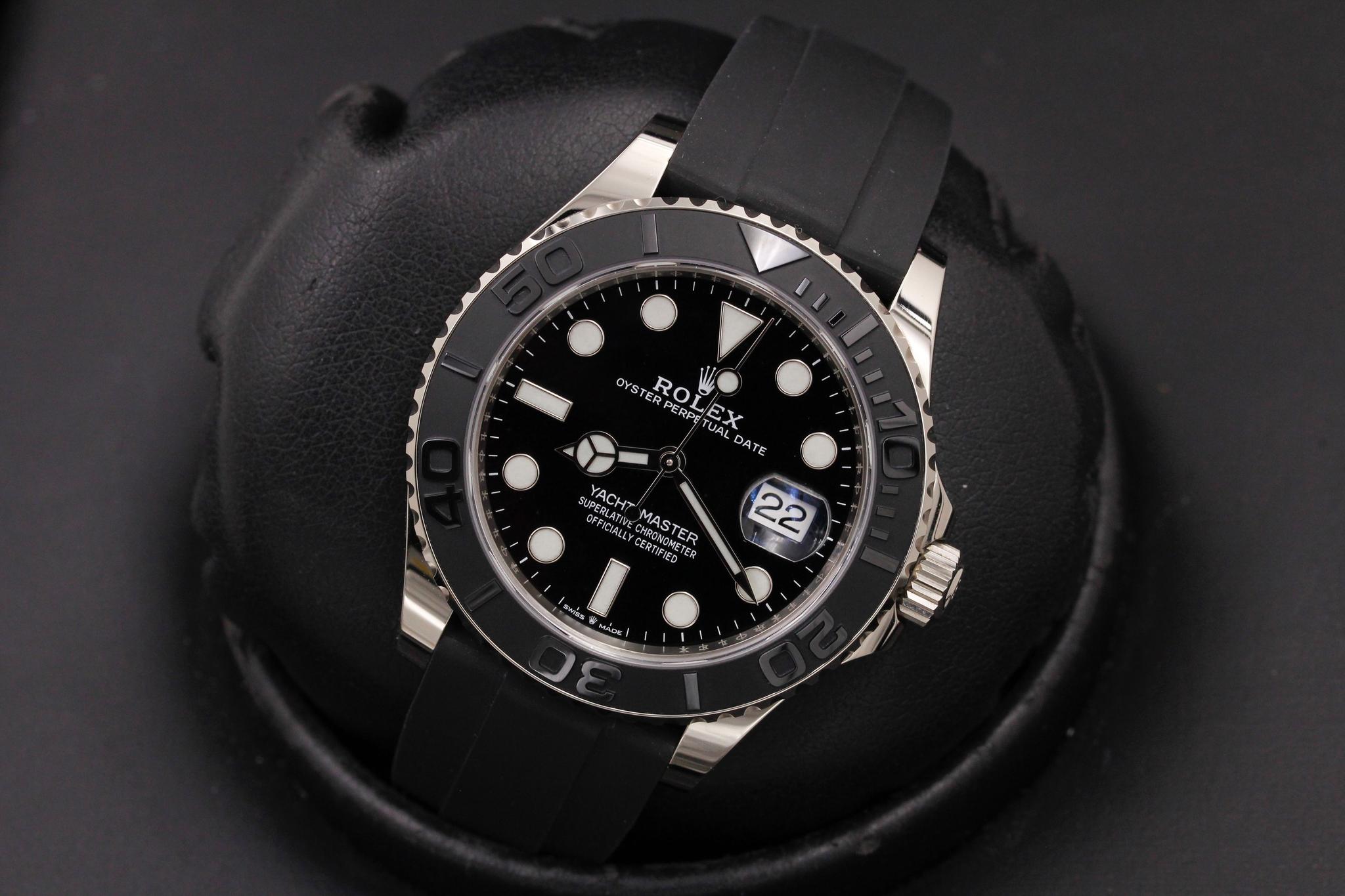 Watch Image 9