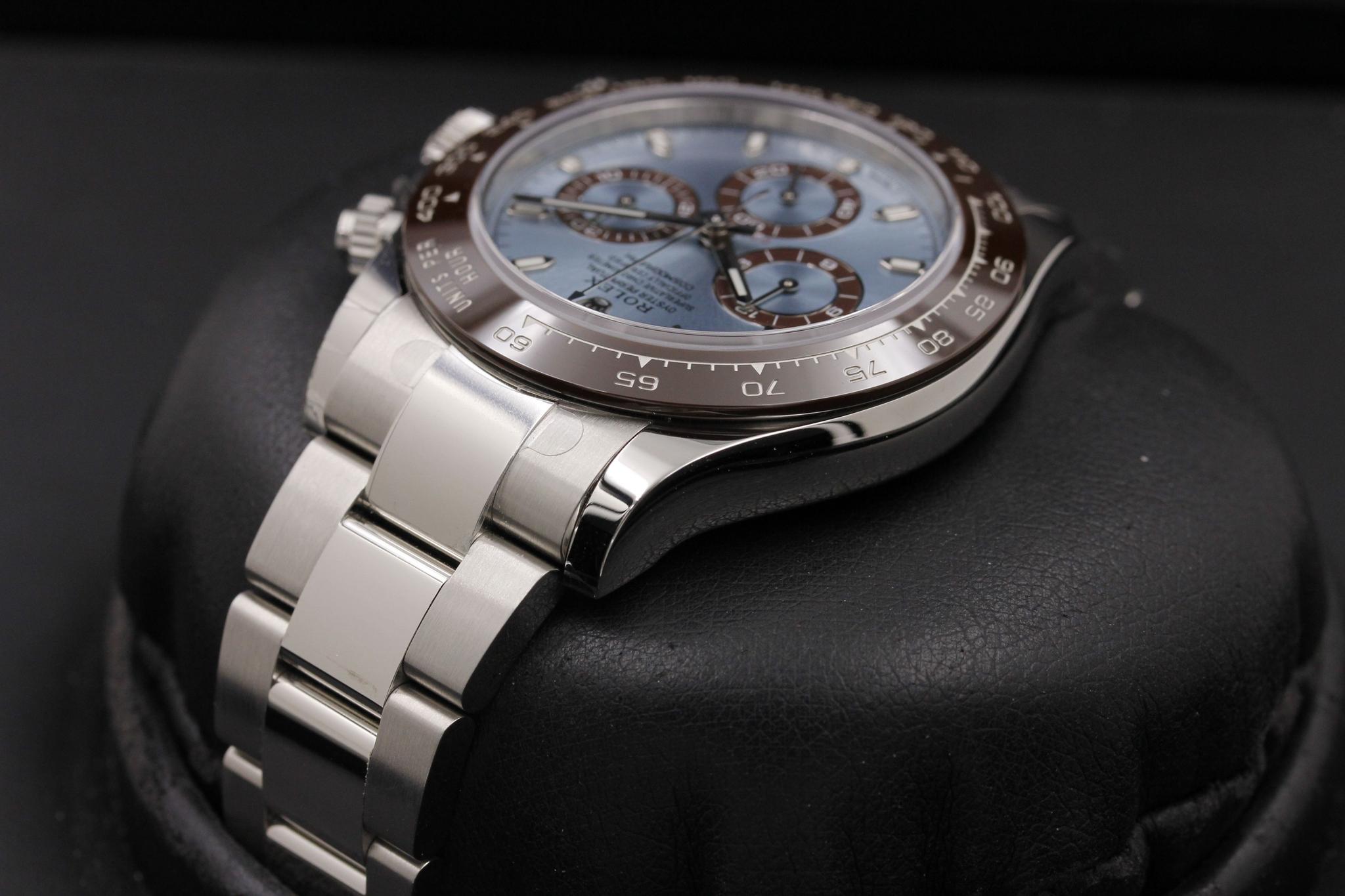 Watch Image 5