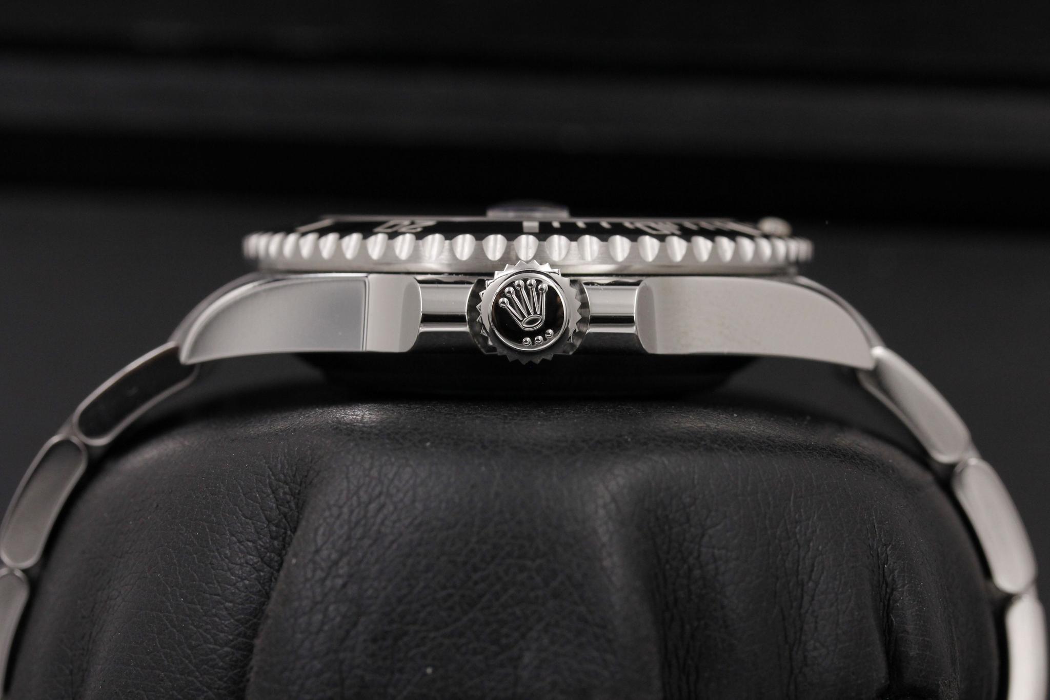Watch Image 3