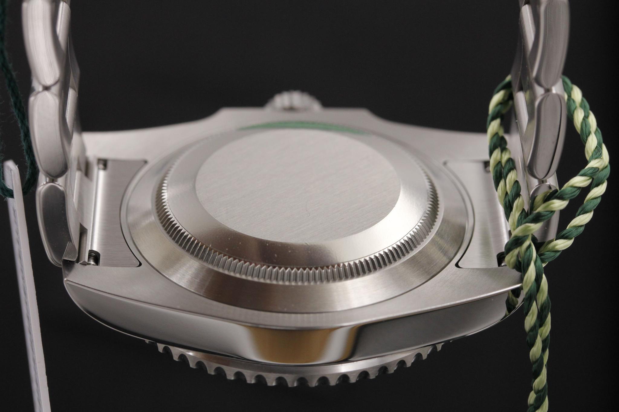 Watch Image 7